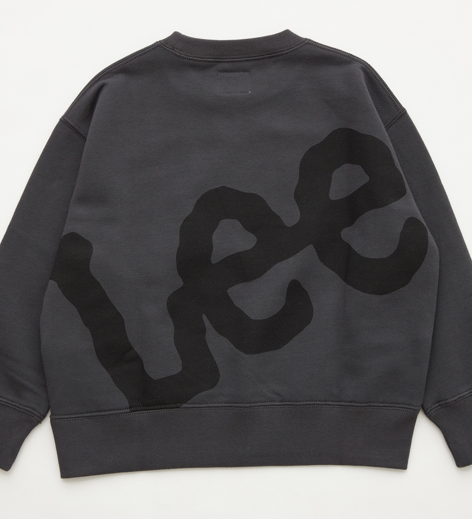 Lee(リー)の【110-150cm】キッズ バックビッグロゴスウェット|トップス/スウェット/キッズ|チャコールグレー