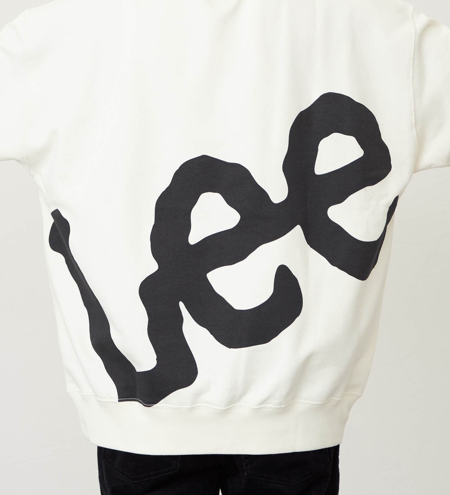 Lee(リー)のバックビッグロゴスウェット【アウトレット店舗・WEB限定】|トップス/スウェット/メンズ|アイボリー