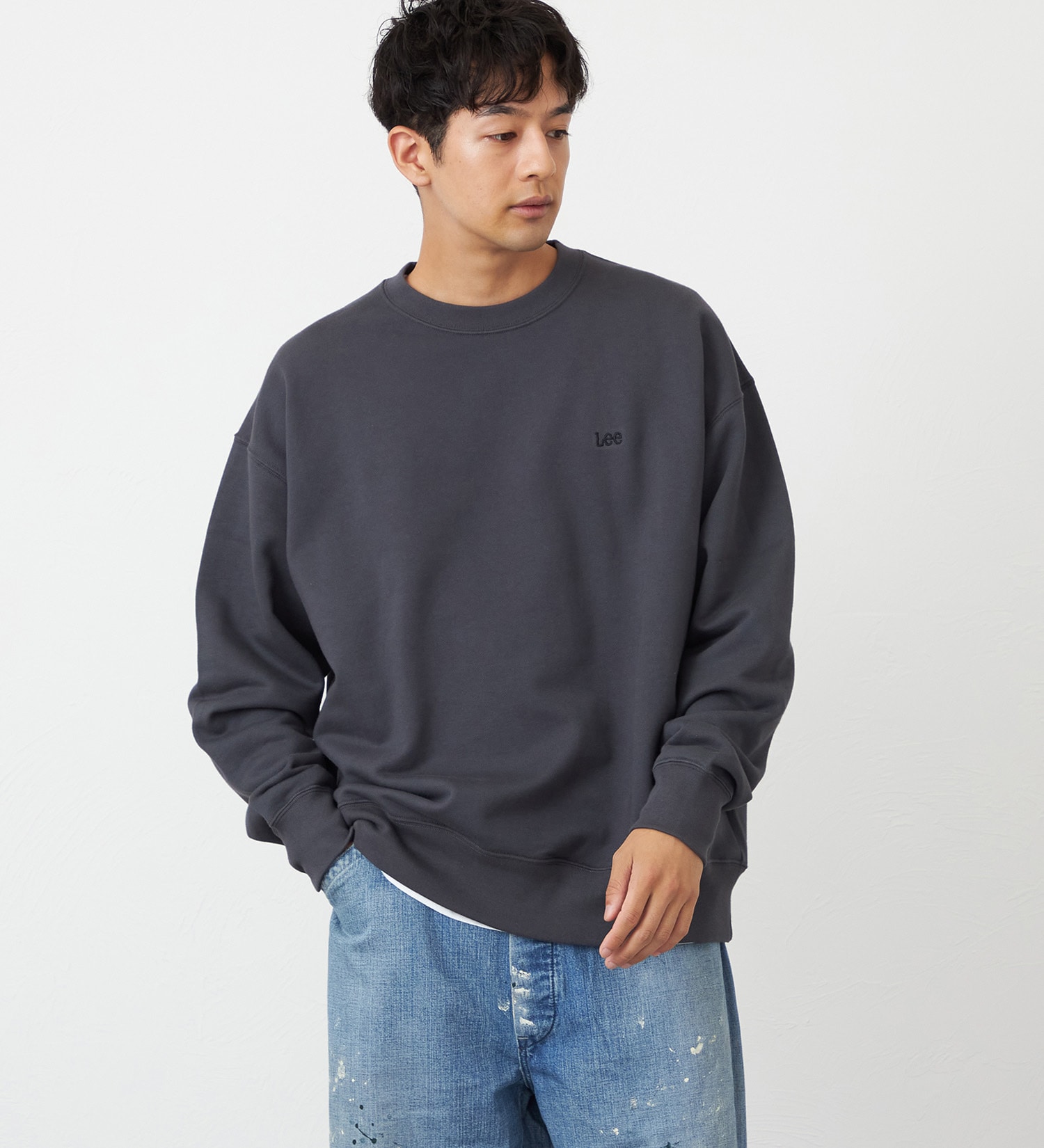 Lee(リー)のバックビッグロゴスウェット【アウトレット店舗・WEB限定】|トップス/スウェット/メンズ|チャコール