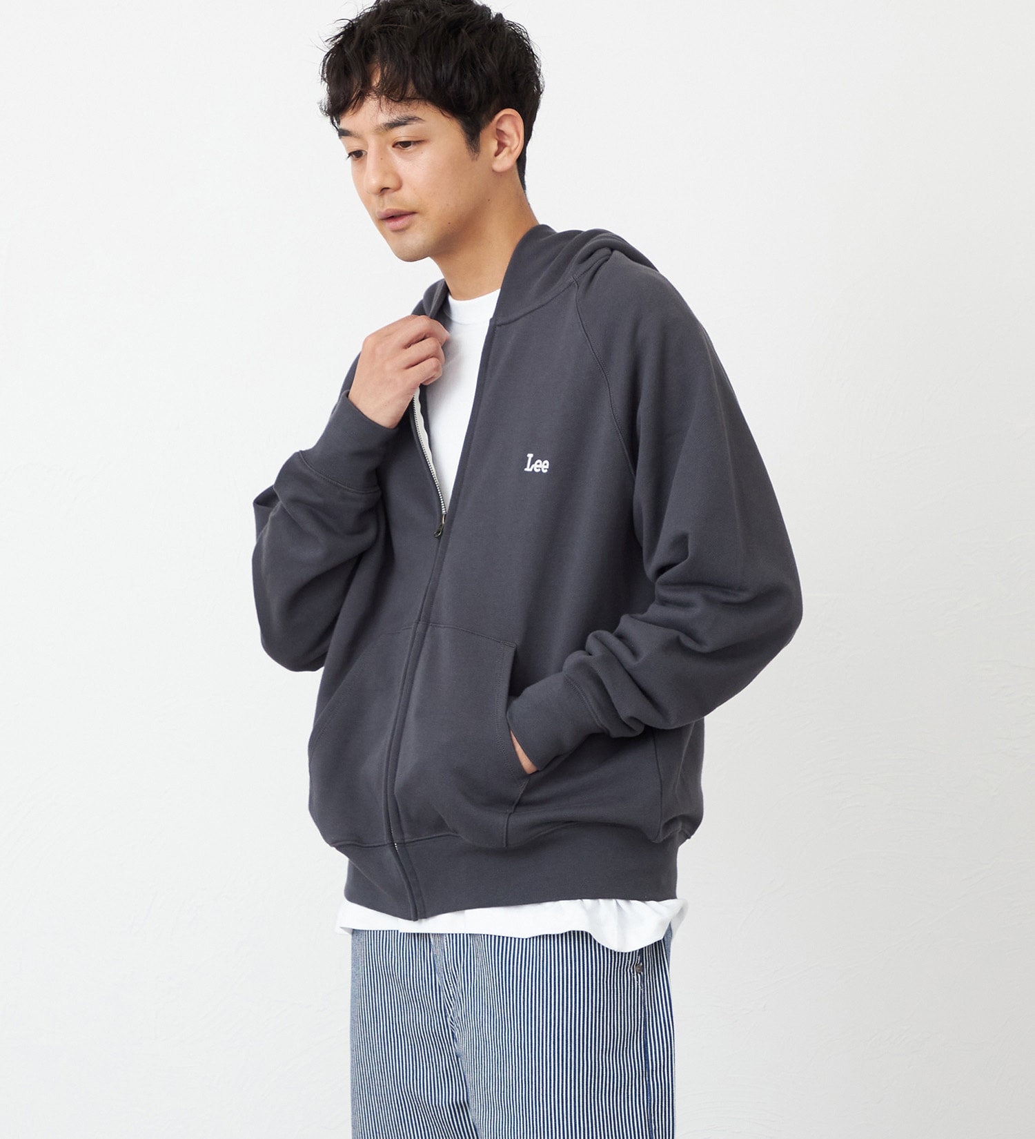 Lee(リー)のジップアップスウェットパーカー【アウトレット店舗・WEB限定】|トップス/パーカー/メンズ|チャコールグレー
