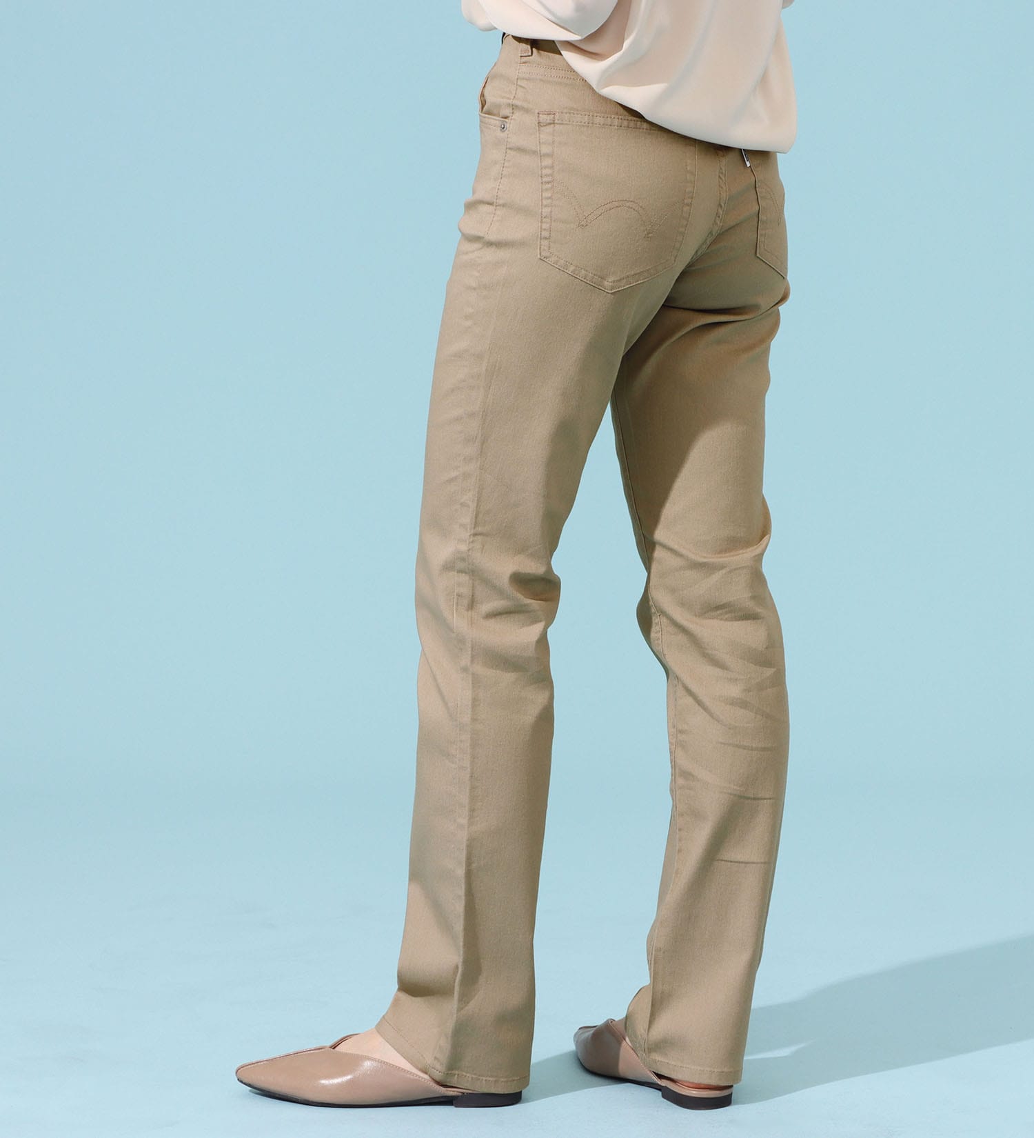 EDWIN(エドウイン)のCOOLサマーストレートデニムパンツ【涼】【アウトレット店舗・WEB限定商品】|パンツ/パンツ/レディース|ベージュ