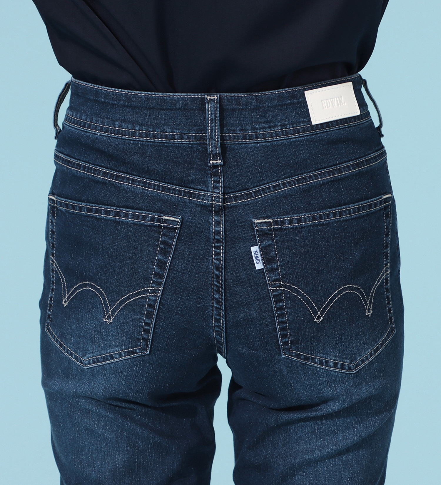EDWIN(エドウイン)のCOOLサマーストレートデニムパンツ【涼】【アウトレット店舗・WEB限定商品】|パンツ/デニム / ジーンズパンツ/レディース|濃色ブルー