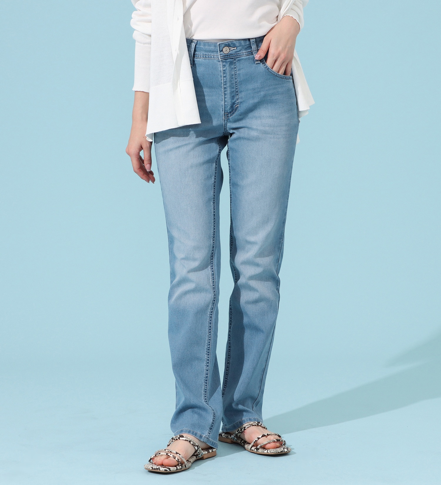 EDWIN(エドウイン)のCOOLサマーストレートデニムパンツ【涼】【アウトレット店舗・WEB限定商品】|パンツ/デニム / ジーンズパンツ/レディース|淡色ブルー