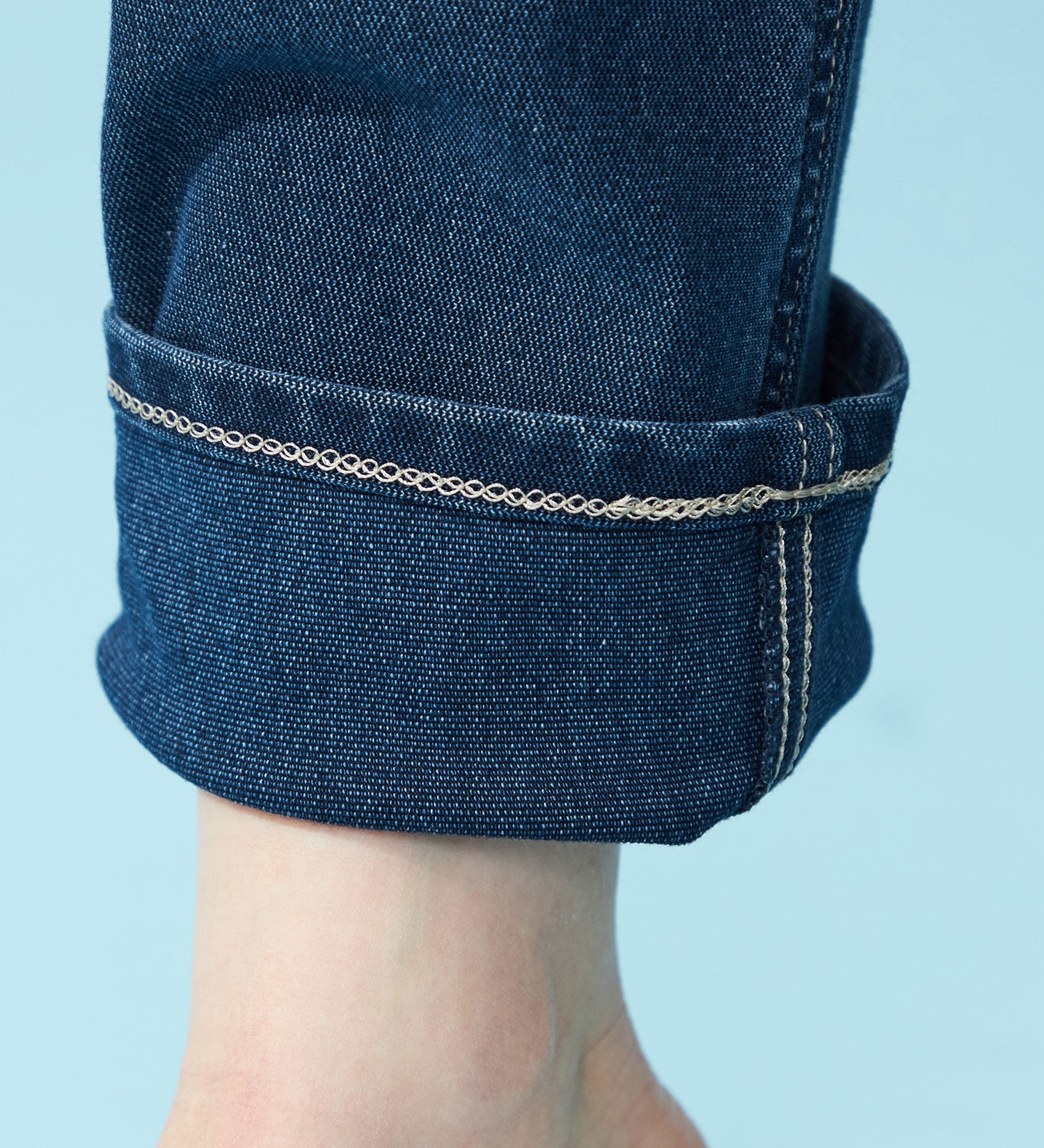 EDWIN(エドウイン)の【試着対象】【涼】COOL テーパードデニムパンツ【アウトレット店舗・WEB限定】|パンツ/パンツ/レディース|中色ブルー
