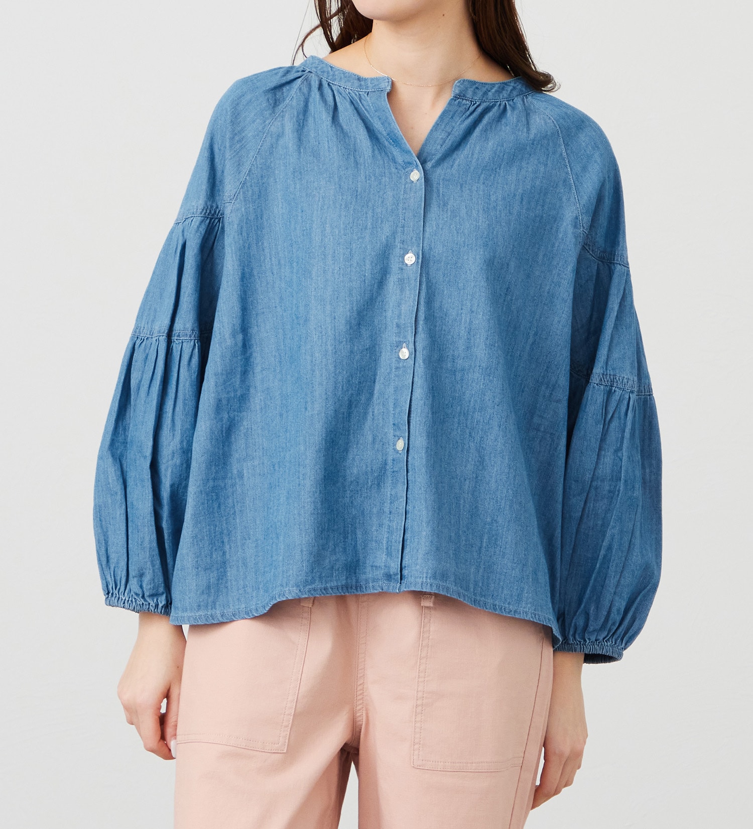 EDWIN(エドウイン)のデニムボヘミアンシャツ【アウトレット店舗・WEB限定商品】|トップス/シャツ/ブラウス/レディース|中色ブルー