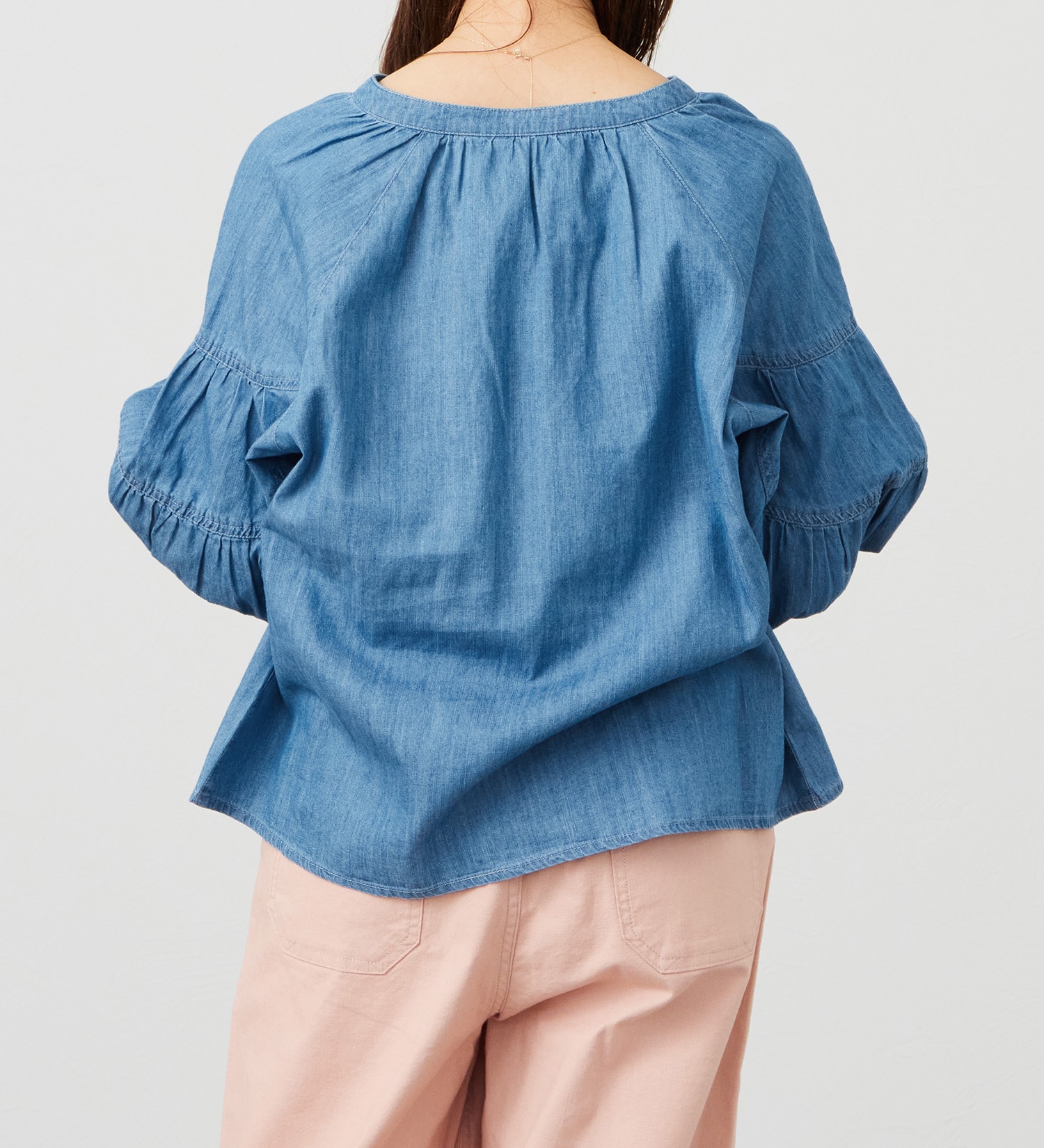 EDWIN(エドウイン)のデニムボヘミアンシャツ【アウトレット店舗・WEB限定商品】|トップス/シャツ/ブラウス/レディース|中色ブルー