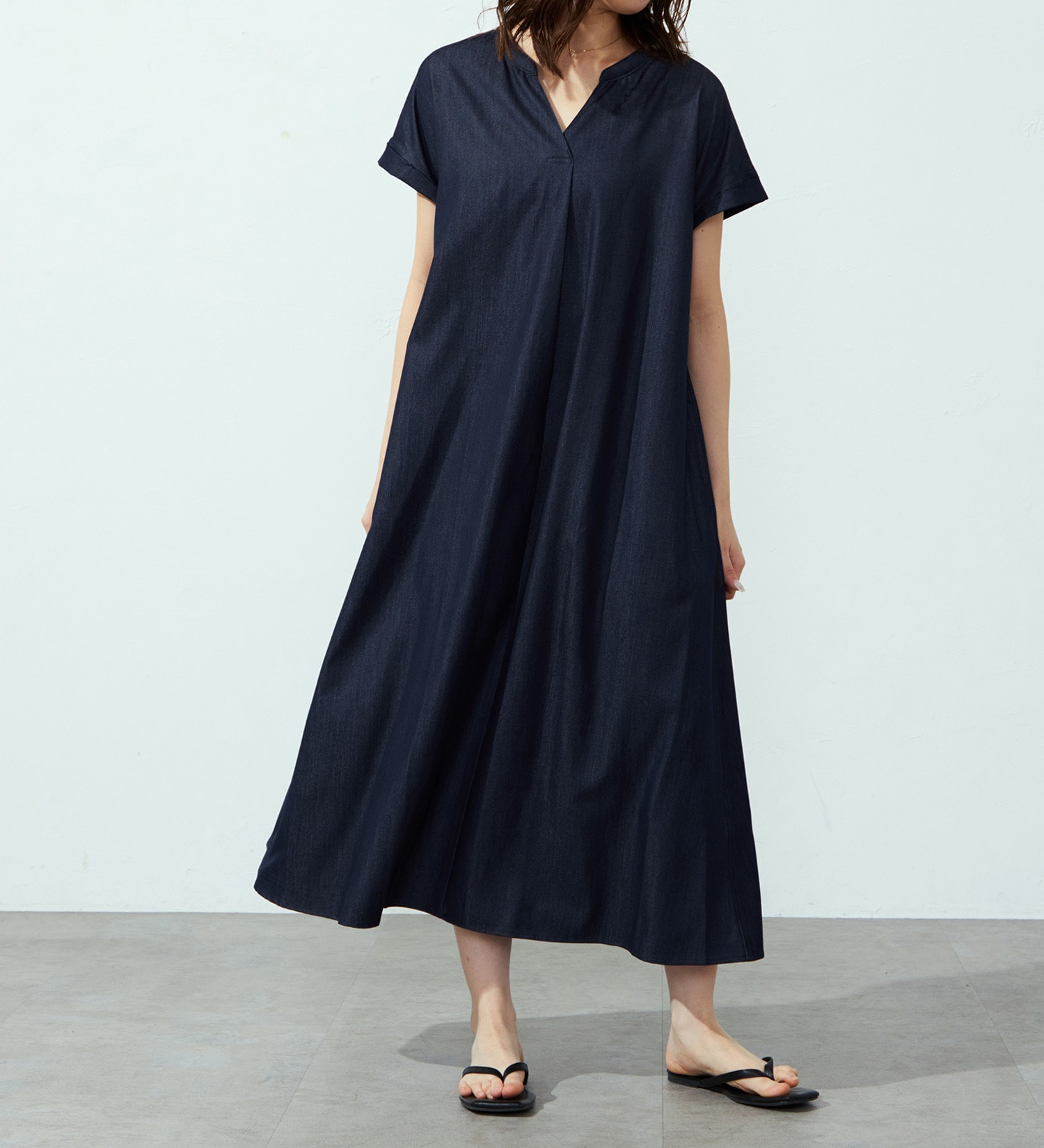 EDWIN(エドウイン)の【ポイントアップ対象】Vネックワンピース【アウトレット店舗・WEB限定】|ワンピース/ワンピース/レディース|ブルー
