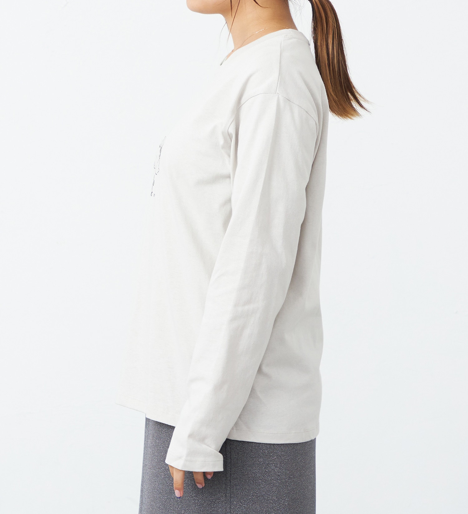 EDWIN(エドウイン)のプリントロングTシャツ【アウトレット店舗・WEB限定】|トップス/Tシャツ/カットソー/レディース|クリーム