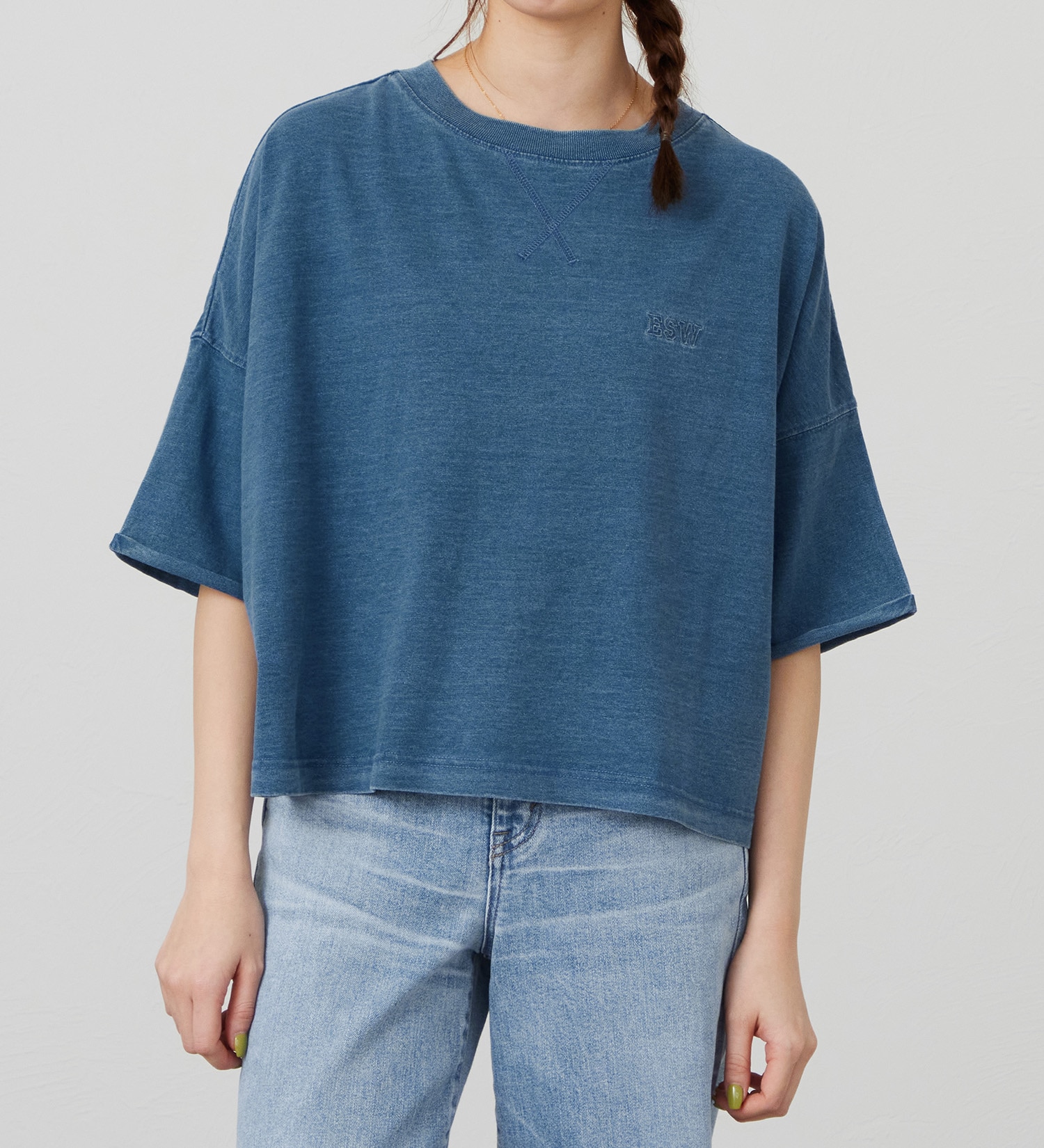 EDWIN(エドウイン)のインディゴ染め 5分袖Tシャツ【アウトレット店舗・WEB限定商品】|トップス/Tシャツ/カットソー/レディース|淡色ブルー