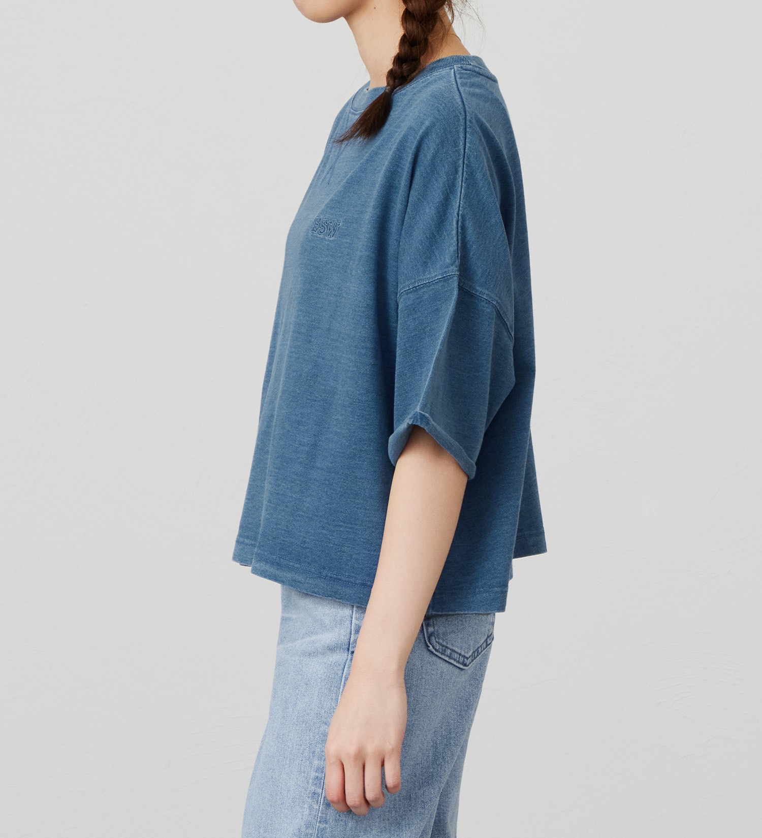 EDWIN(エドウイン)のインディゴ染め 5分袖Tシャツ【アウトレット店舗・WEB限定商品】|トップス/Tシャツ/カットソー/レディース|淡色ブルー