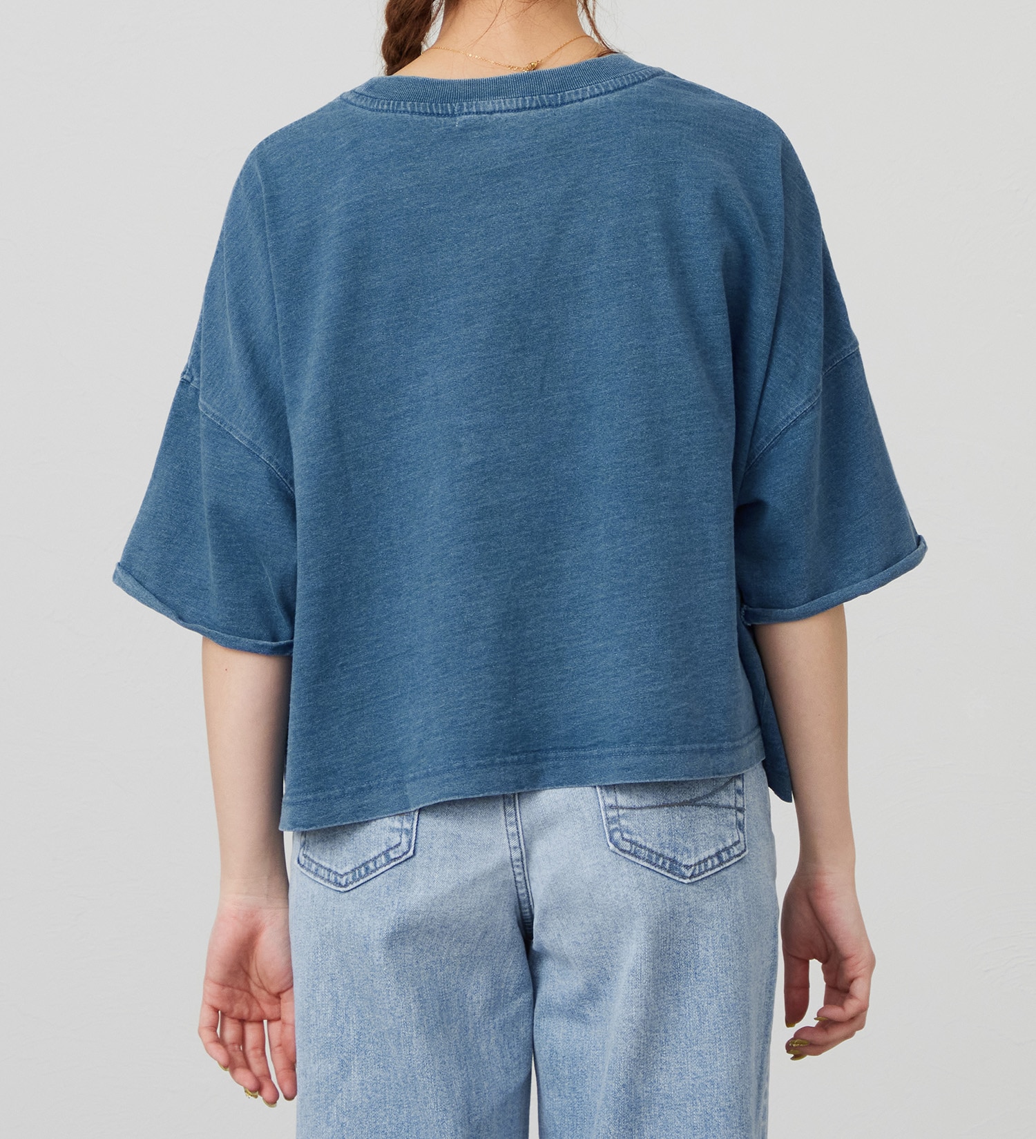 EDWIN(エドウイン)のインディゴ染め 5分袖Tシャツ【アウトレット店舗・WEB限定商品】|トップス/Tシャツ/カットソー/レディース|淡色ブルー