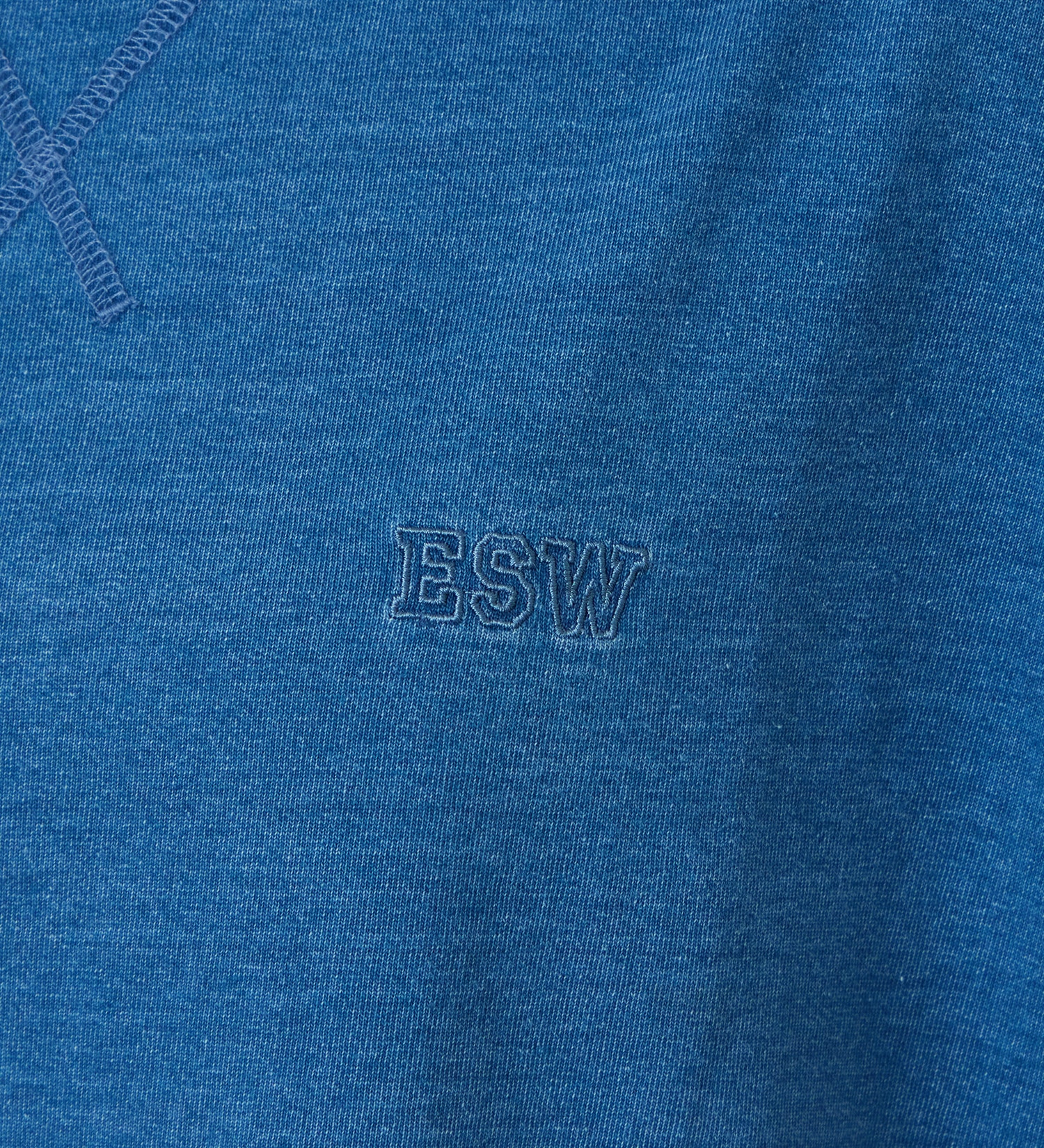 EDWIN(エドウイン)のインディゴ染め 5分袖Tシャツ【アウトレット店舗・WEB限定商品】|トップス/Tシャツ/カットソー/レディース|淡色ブルー