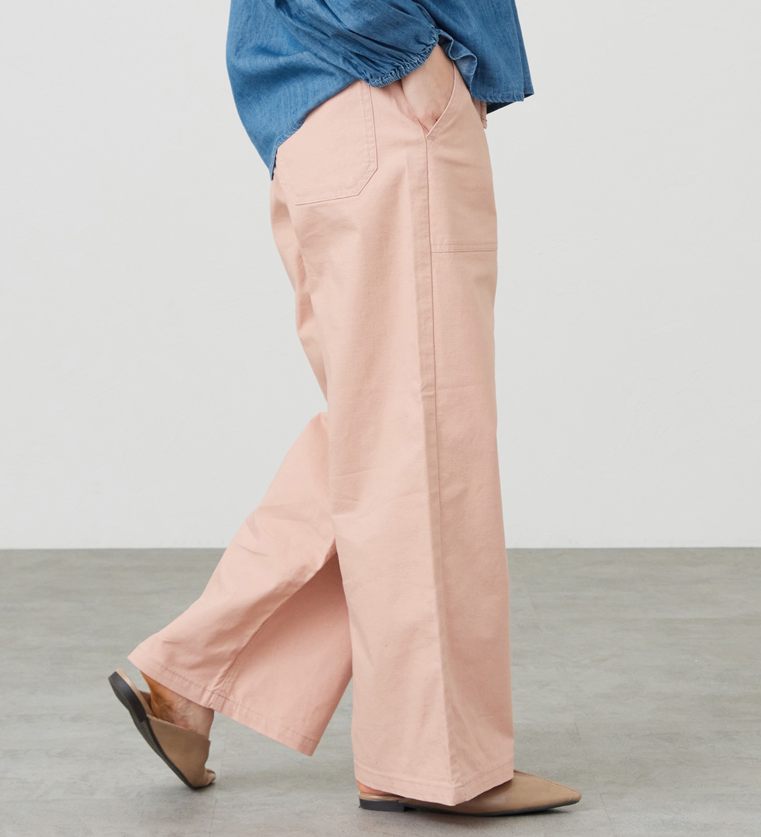 EDWIN(エドウイン)のイージーベイカーワイドパンツ【アウトレット店舗・WEB限定商品】|パンツ/デニム / ジーンズパンツ/レディース|サーモンピンク