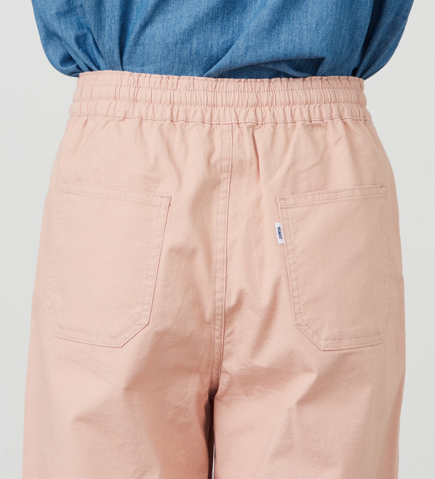 EDWIN(エドウイン)のイージーベイカーワイドパンツ【アウトレット店舗・WEB限定商品】|パンツ/デニム / ジーンズパンツ/レディース|サーモンピンク