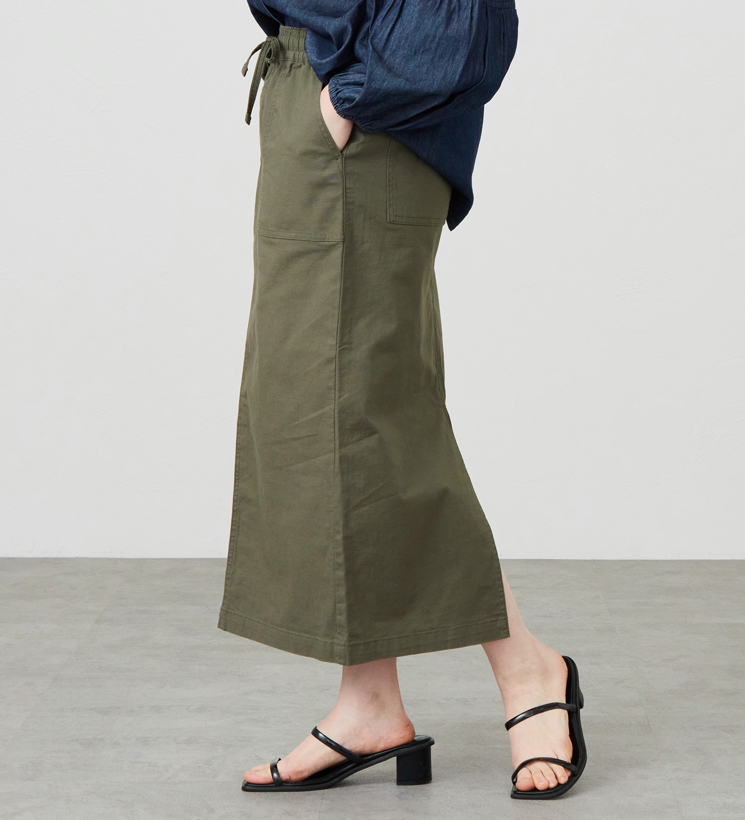 EDWIN(エドウイン)のイージーボックススカート【アウトレット店舗・WEB限定商品】|パンツ/デニム / ジーンズパンツ/レディース|モスグリーン