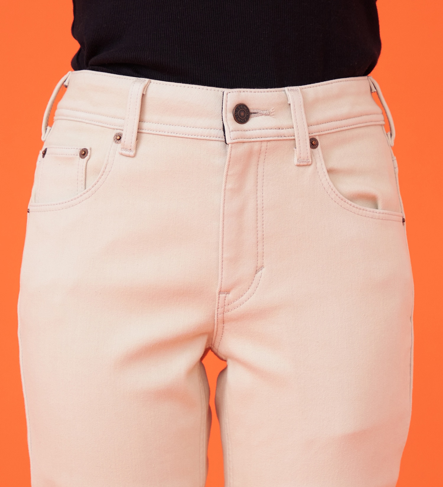 EDWIN(エドウイン)の【暖】BODY FIRE ストレートデニムパンツ【アウトレット店舗・WEB限定】|パンツ/デニム / ジーンズパンツ/レディース|クリーム