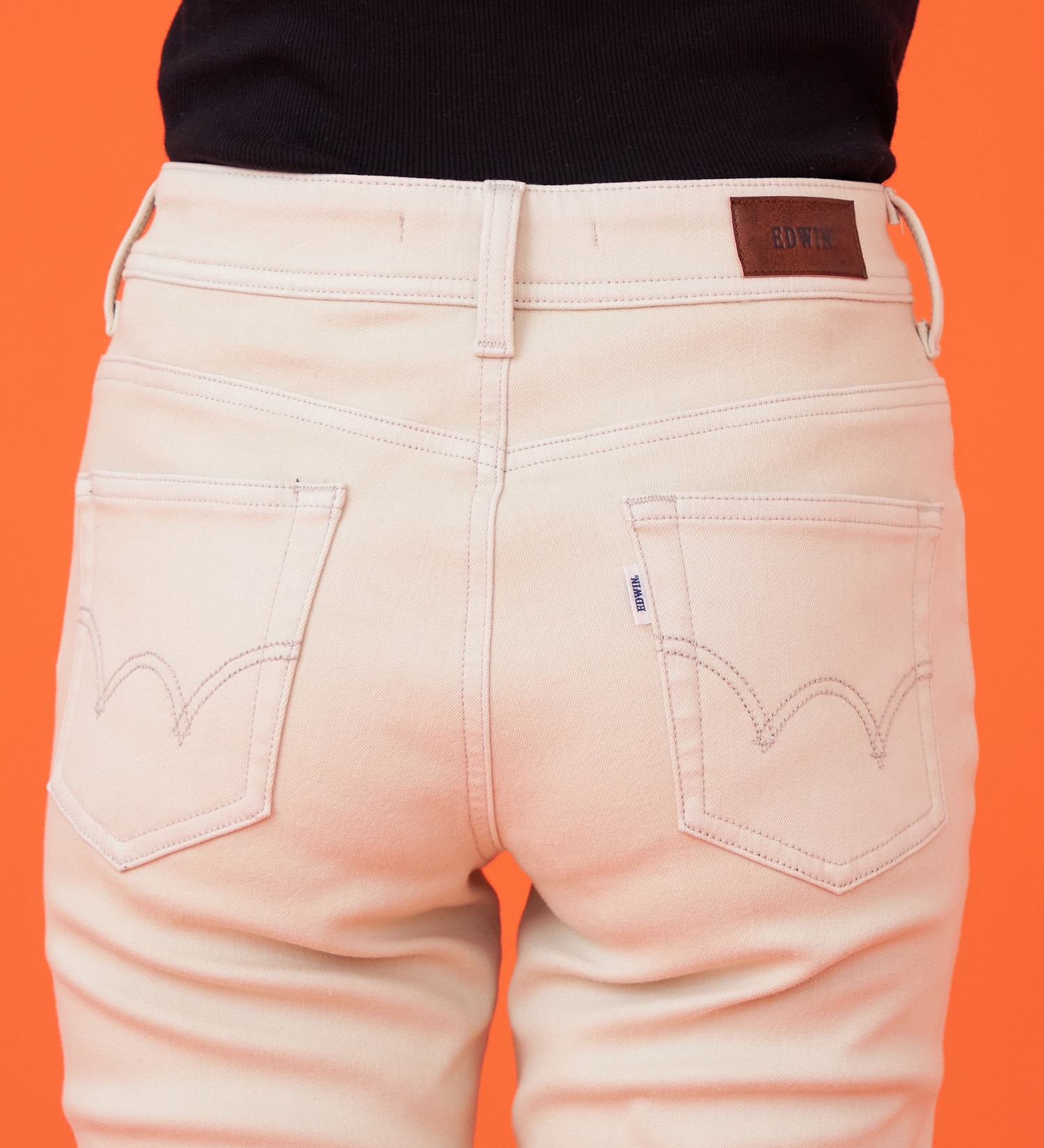 EDWIN(エドウイン)の【暖】BODY FIRE ストレートデニムパンツ【アウトレット店舗・WEB限定】|パンツ/デニム / ジーンズパンツ/レディース|クリーム