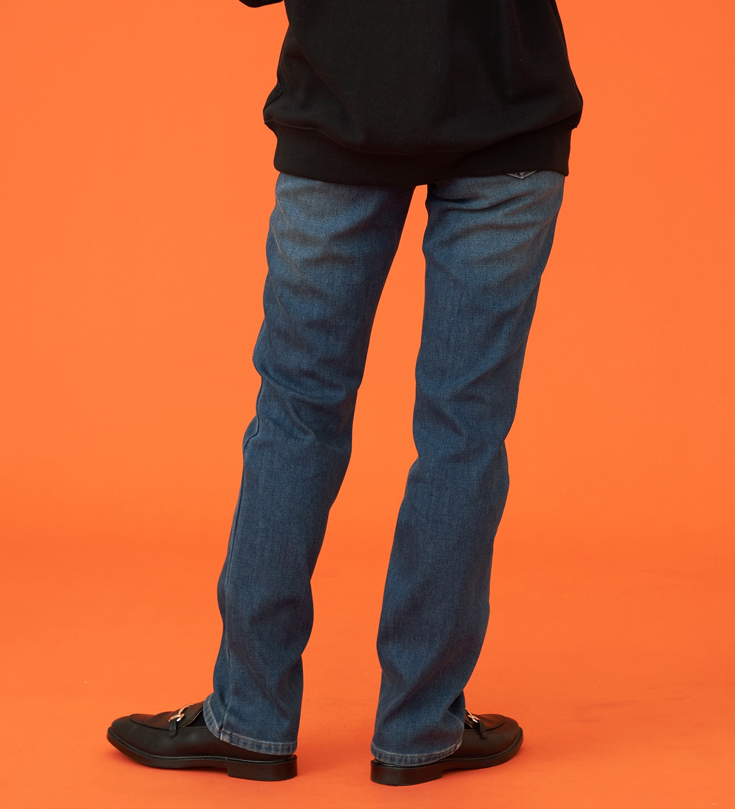 EDWIN(エドウイン)の【暖】BODY FIRE ストレートデニムパンツ【アウトレット店舗・WEB限定】|パンツ/デニム / ジーンズパンツ/レディース|中色ブルー