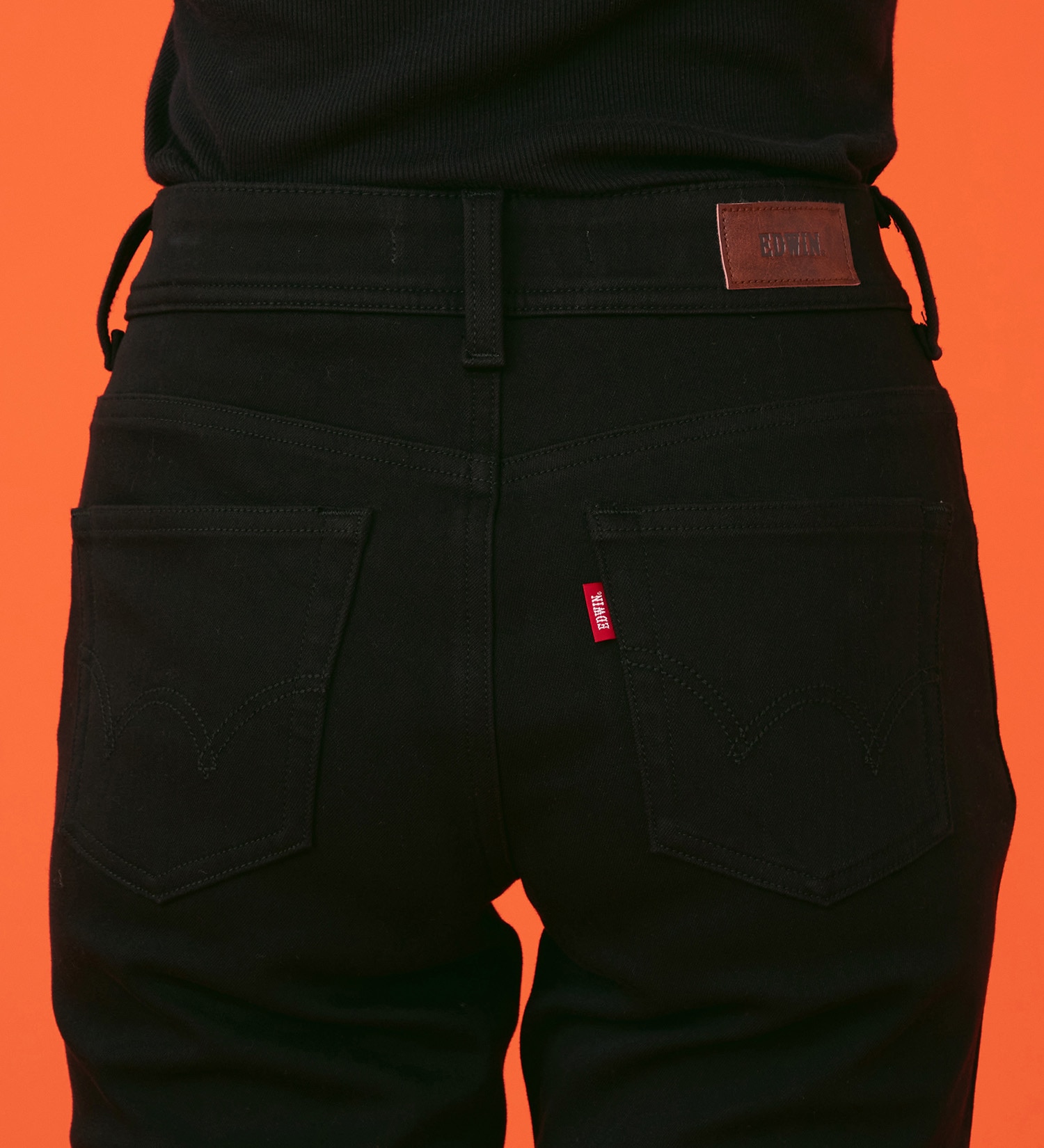 EDWIN(エドウイン)の【暖】BODY FIRE ストレートデニムパンツ【アウトレット店舗・WEB限定】|パンツ/デニム / ジーンズパンツ/レディース|ブラック