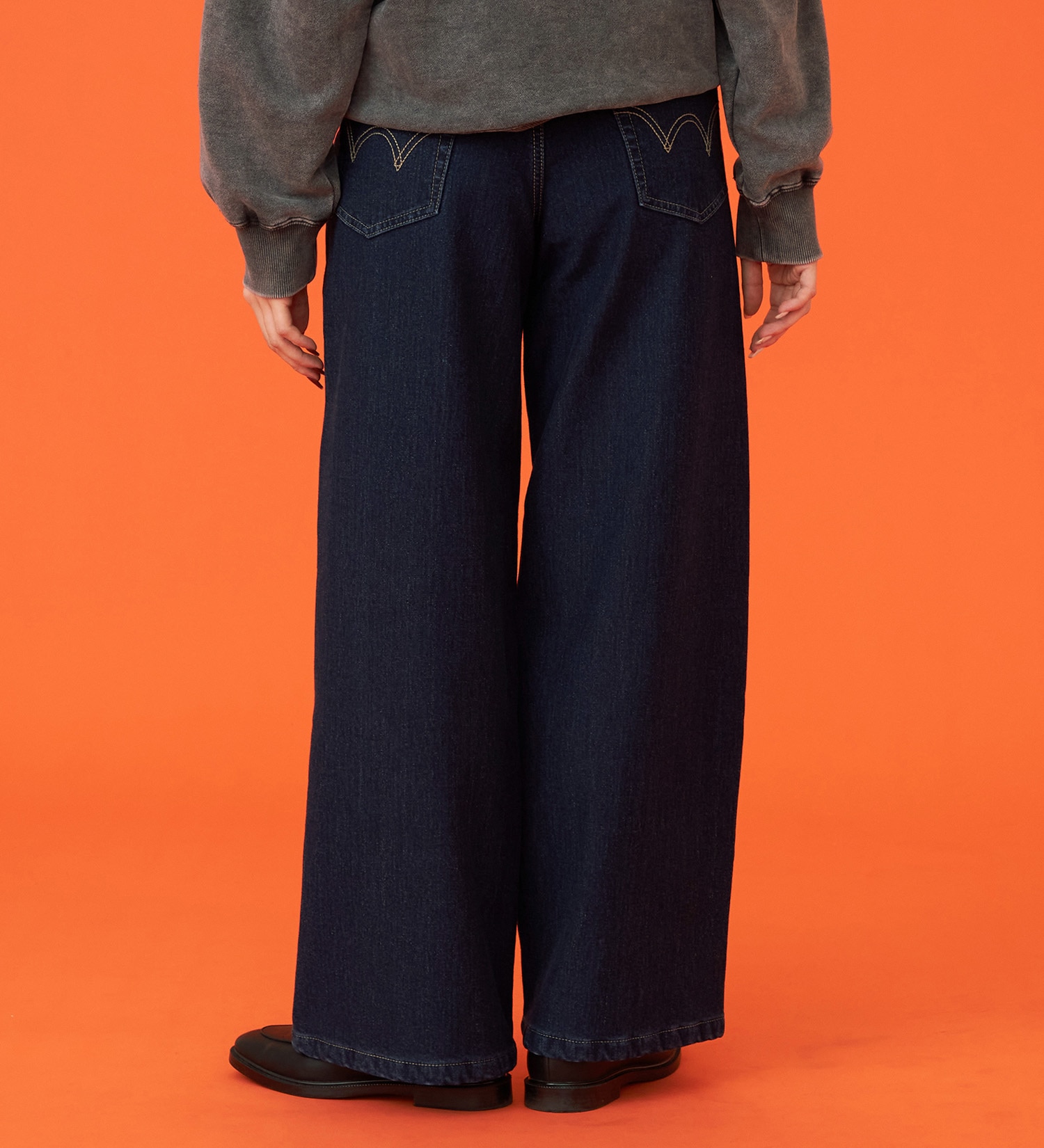 EDWIN(エドウイン)の【暖】BODY FIRE ワイドデニムパンツ【アウトレット店舗・WEB限定】|パンツ/デニム / ジーンズパンツ/レディース|濃色ブルー
