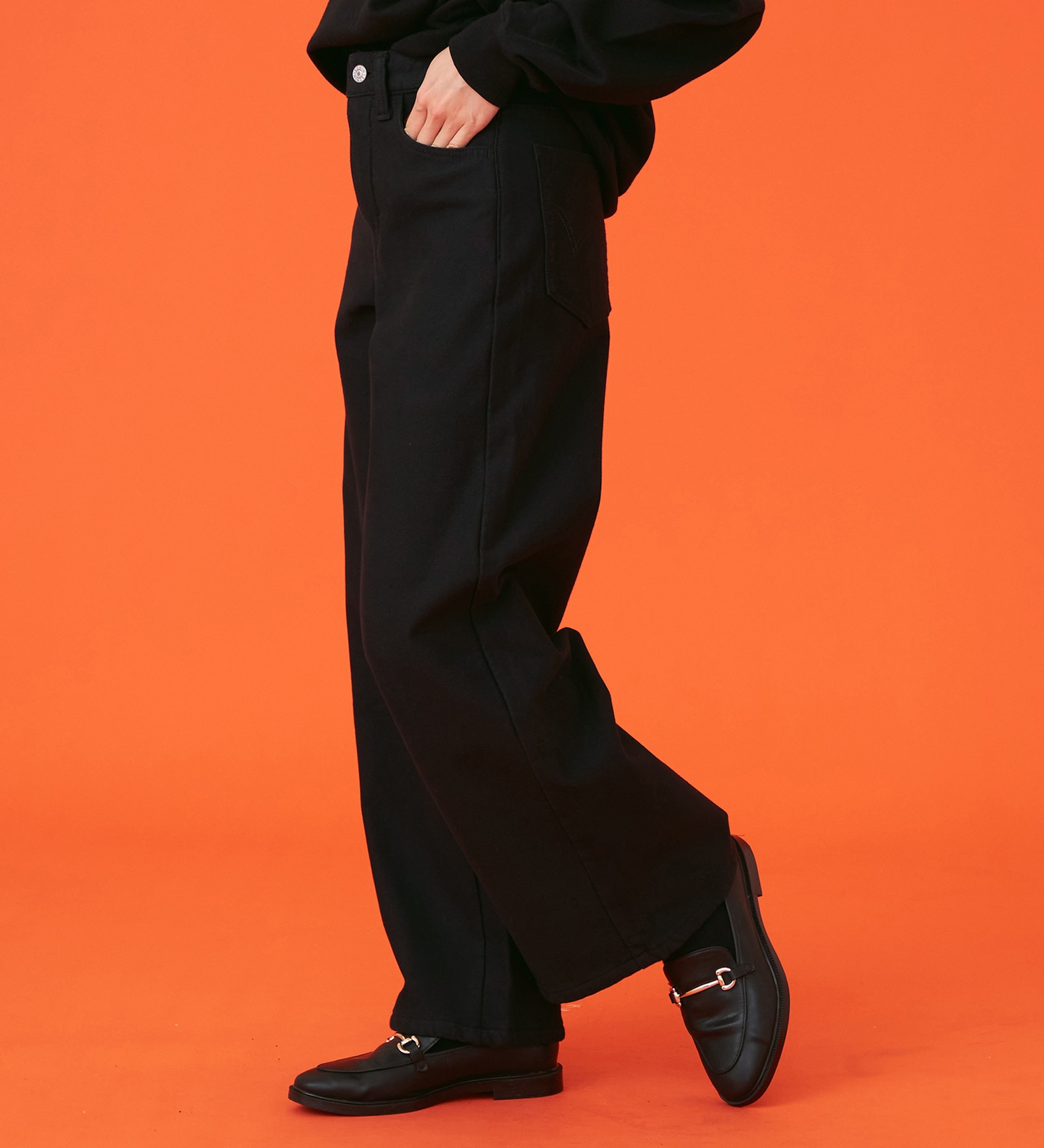 EDWIN(エドウイン)の【暖】BODY FIRE ワイドデニムパンツ【アウトレット店舗・WEB限定】|パンツ/デニム / ジーンズパンツ/レディース|ブラック