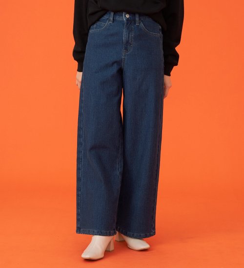 EDWIN(エドウイン)の【暖】BODY FIRE ワイドデニムパンツ【アウトレット店舗・WEB限定】|パンツ/デニム / ジーンズパンツ/レディース|中色ブルー