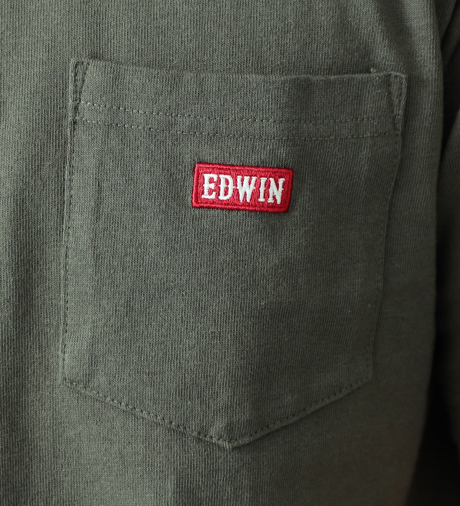 EDWIN(エドウイン)のポケットボックスロゴ半袖Tシャツ【アウトレット店舗・WEB限定】|トップス/Tシャツ/カットソー/メンズ|グリーン