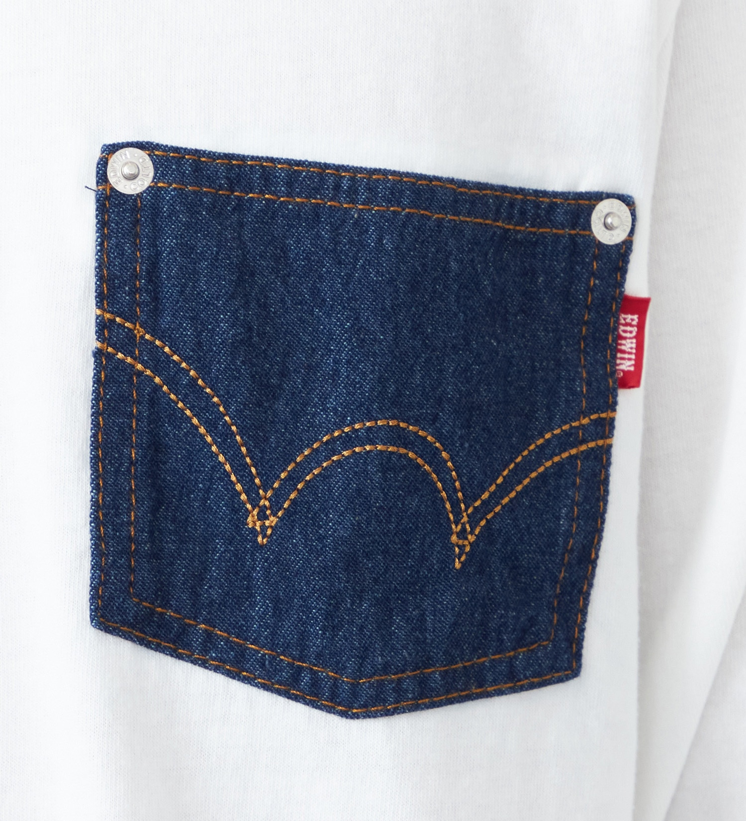 EDWIN(エドウイン)のデニムポケット長袖Tシャツ【アウトレット店舗・WEB限定】|トップス/Tシャツ/カットソー/メンズ|ホワイト