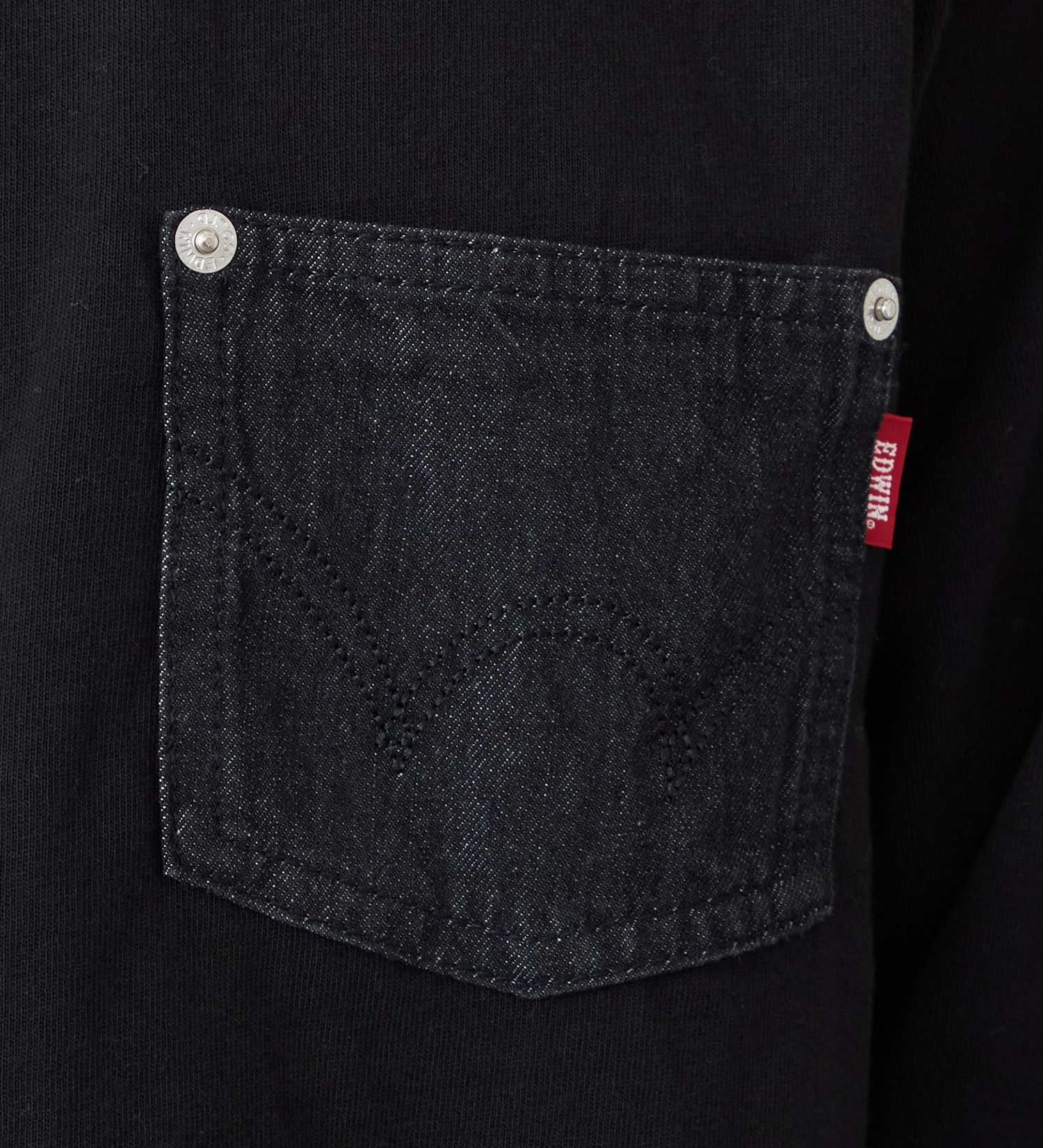 EDWIN(エドウイン)のデニムポケット長袖Tシャツ【アウトレット店舗・WEB限定】|トップス/Tシャツ/カットソー/メンズ|ブラック