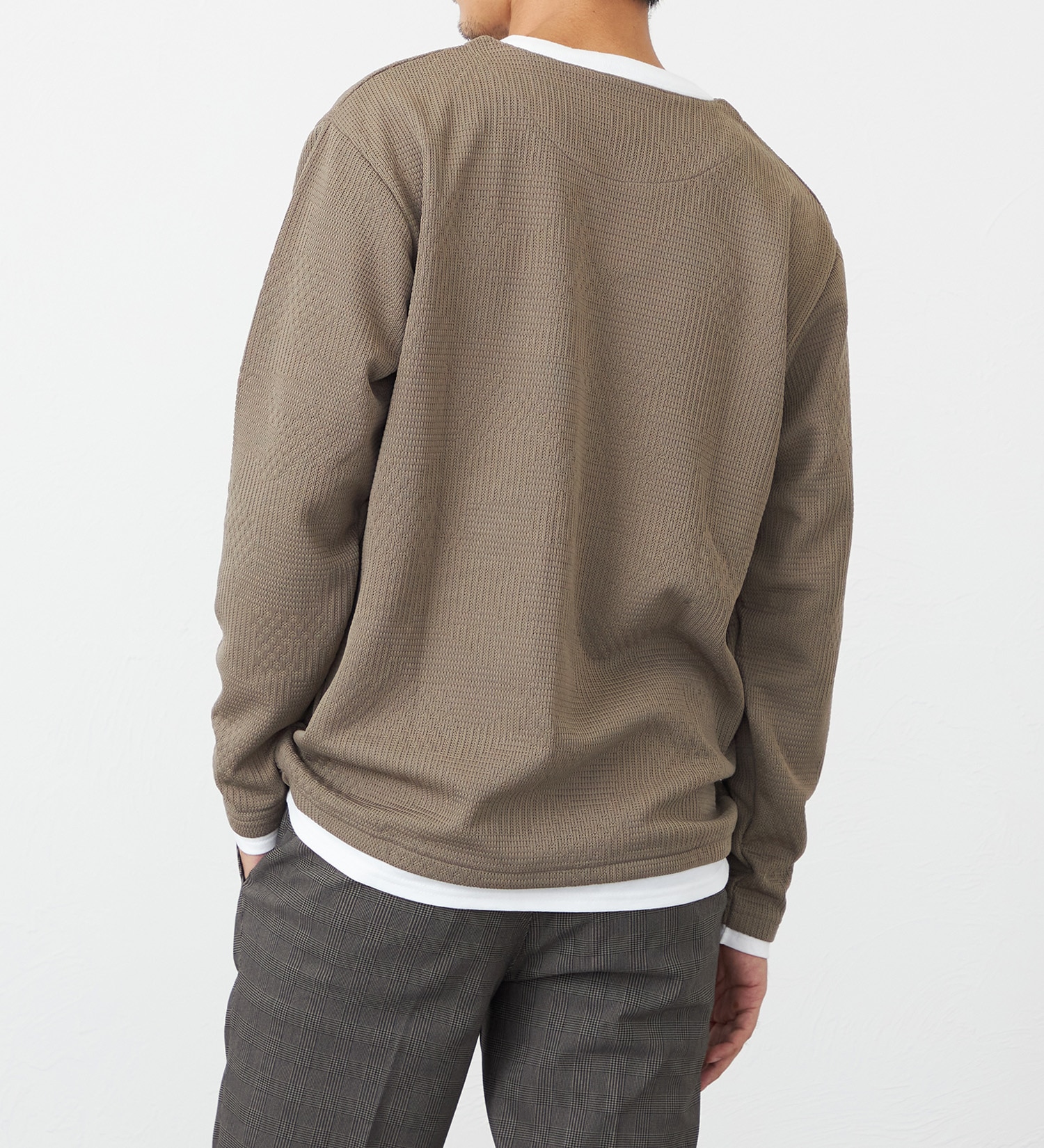 EDWIN(エドウイン)のフェイクレイヤード長袖Tシャツ【アウトレット店舗・WEB限定】|トップス/Tシャツ/カットソー/メンズ|ベージュ