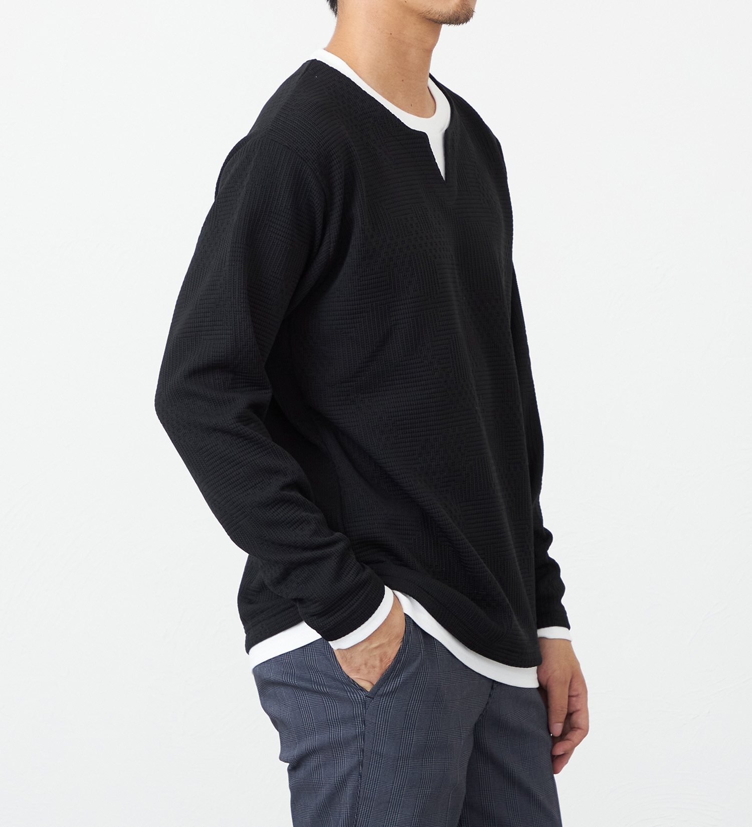 EDWIN(エドウイン)のフェイクレイヤード長袖Tシャツ【アウトレット店舗・WEB限定】|トップス/Tシャツ/カットソー/メンズ|ブラック