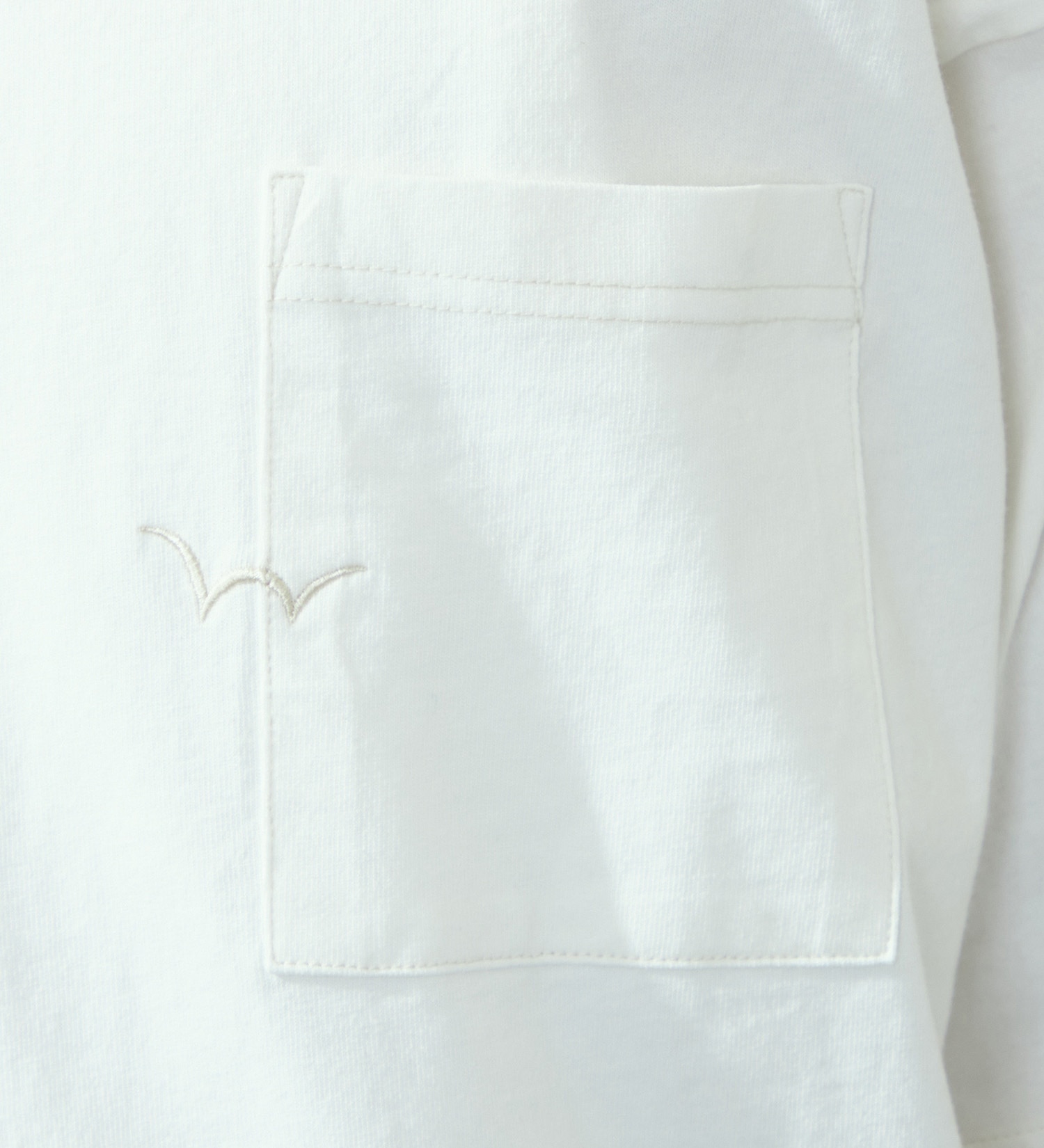 EDWIN(エドウイン)のヘビーウェイトステッチTシャツ【アウトレット店舗・WEB限定】|トップス/Tシャツ/カットソー/メンズ|ホワイト