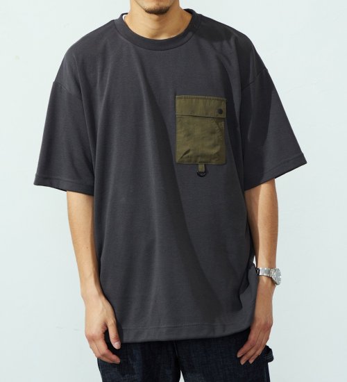 EDWIN(エドウイン)のドローストリングポケットTシャツ【アウトレット店舗・WEB限定】|トップス/Tシャツ/カットソー/メンズ|チャコール