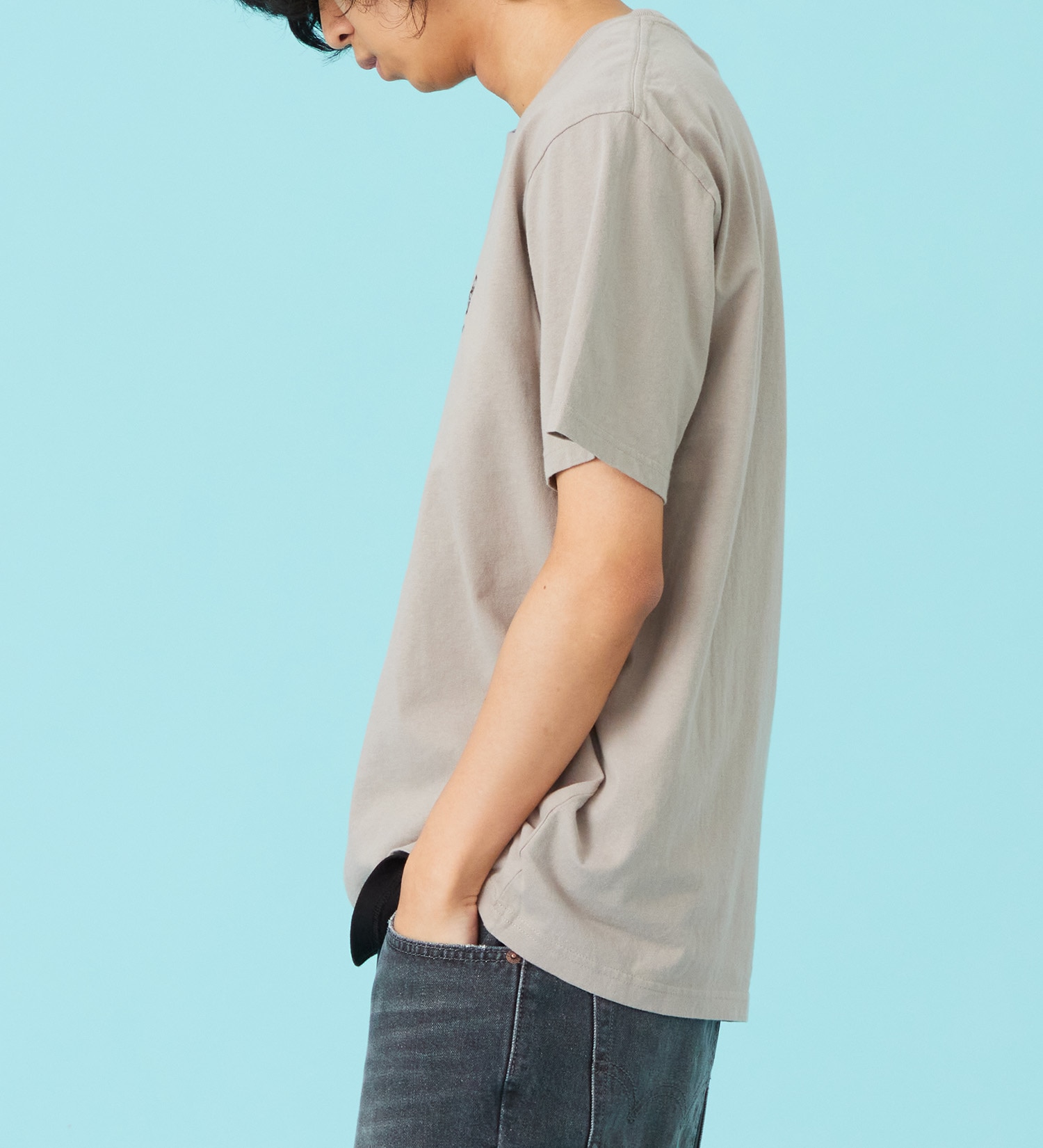 EDWIN(エドウイン)の刺繍 半袖Tシャツ【アウトレット店舗・WEB限定商品】|トップス/Tシャツ/カットソー/メンズ|グレー