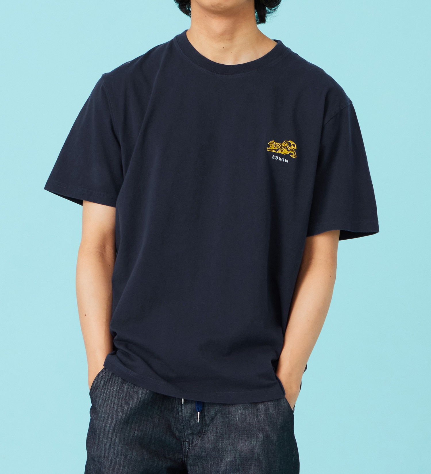 EDWIN(エドウイン)の刺繍 半袖Tシャツ【アウトレット店舗・WEB限定商品】|トップス/Tシャツ/カットソー/メンズ|ネイビー