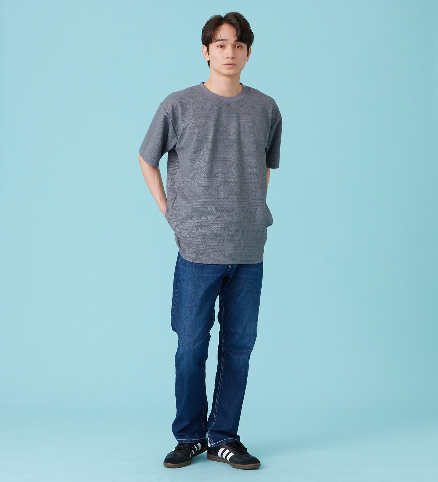 EDWIN(エドウイン)のネイティブプリントTシャツ【アウトレット店舗・WEB限定商品】|トップス/Tシャツ/カットソー/メンズ|グレー