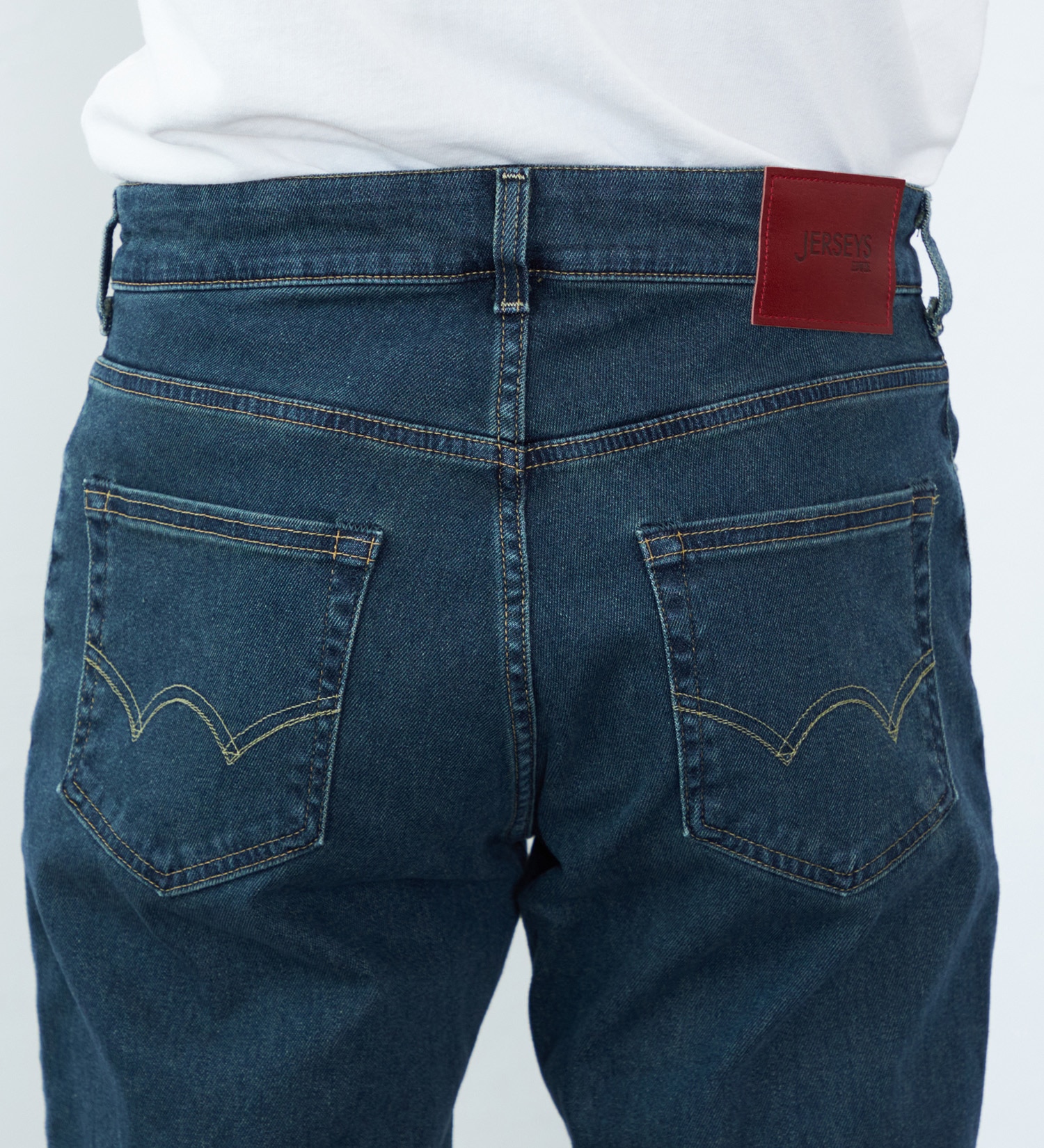 EDWIN(エドウイン)の【裾上げ無料】ジャージーズ レギュラーストレートパンツ 【スタンダードモデル】|パンツ/デニム / ジーンズパンツ/メンズ|中色ブルー