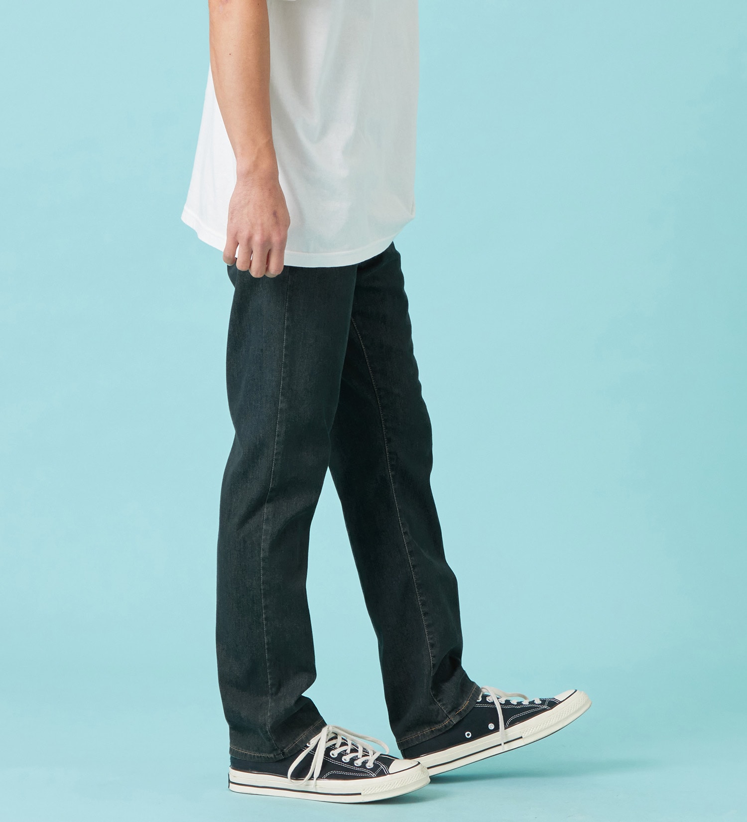 EDWIN(エドウイン)の【予約P】【涼】ジャージーズ COOL ストレート ジーンズ デニムパンツ ストレッチ ドライタッチ|パンツ/デニム / ジーンズパンツ/メンズ|中色ブルー