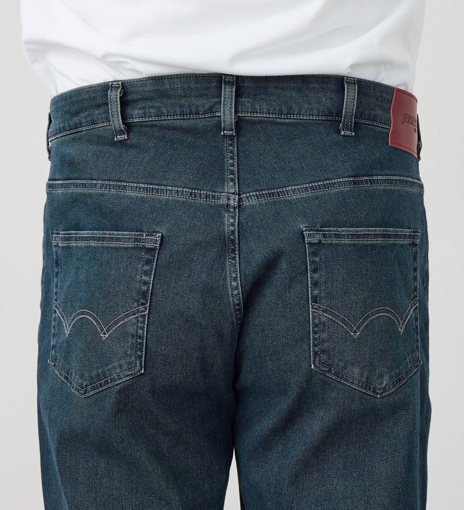 EDWIN(エドウイン)の【試着対象】【大きいサイズ】ジャージーズ テーパードパンツ【スタンダードモデル】|パンツ/デニム / ジーンズパンツ/メンズ|中色ブルー2