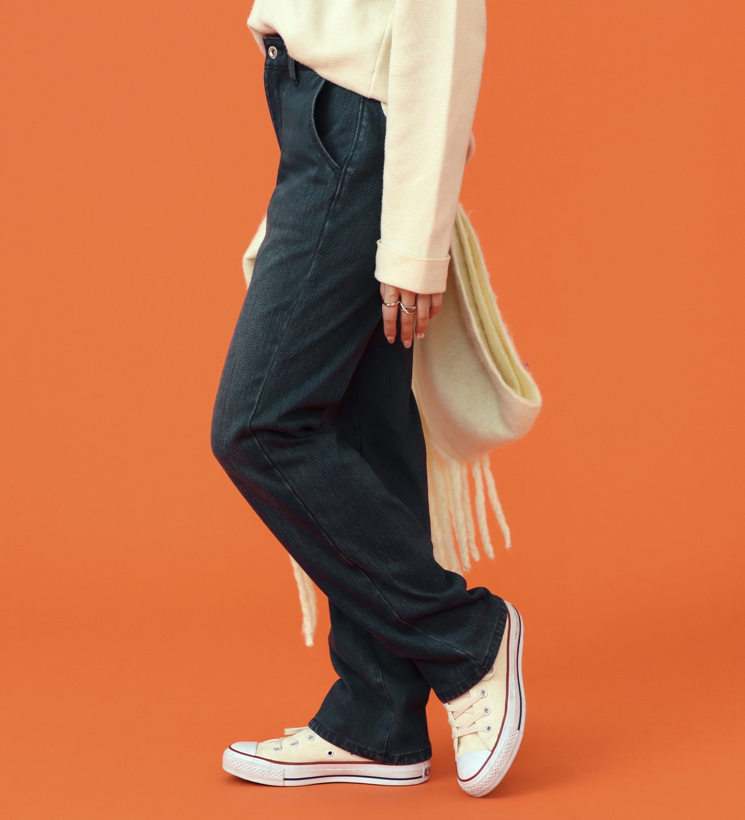 EDWIN(エドウイン)の【予約P】EDWIN LADIES BODY FIRE ジャージーズ イージーストレートデニムパンツ【暖/冬用】|パンツ/デニム / ジーンズパンツ/レディース|中色ブルー