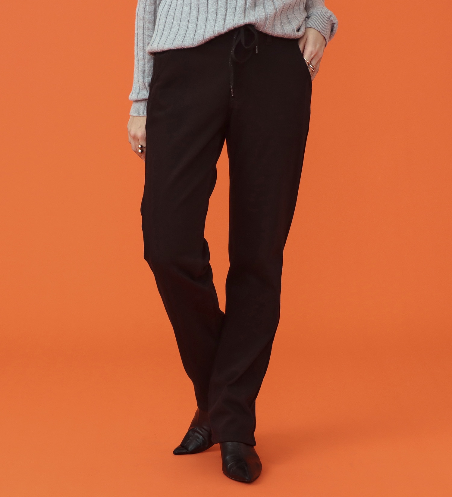 EDWIN(エドウイン)の【予約P】EDWIN LADIES BODY FIRE ジャージーズ イージーストレートデニムパンツ【暖/冬用】|パンツ/デニム / ジーンズパンツ/レディース|ブラック