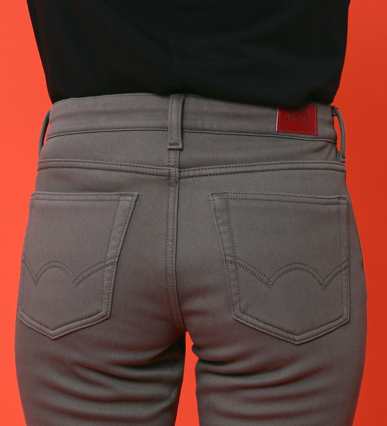 EDWIN(エドウイン)の【試着対象】【裾上げ無料】EDWIN LADIES 『裏シャギーであったかい。』BODY FIRE ジャージーズスリムストレートデニムパンツ【スタンダードモデル】【暖】【冬用】|パンツ/デニム / ジーンズパンツ/レディース|オリーブ