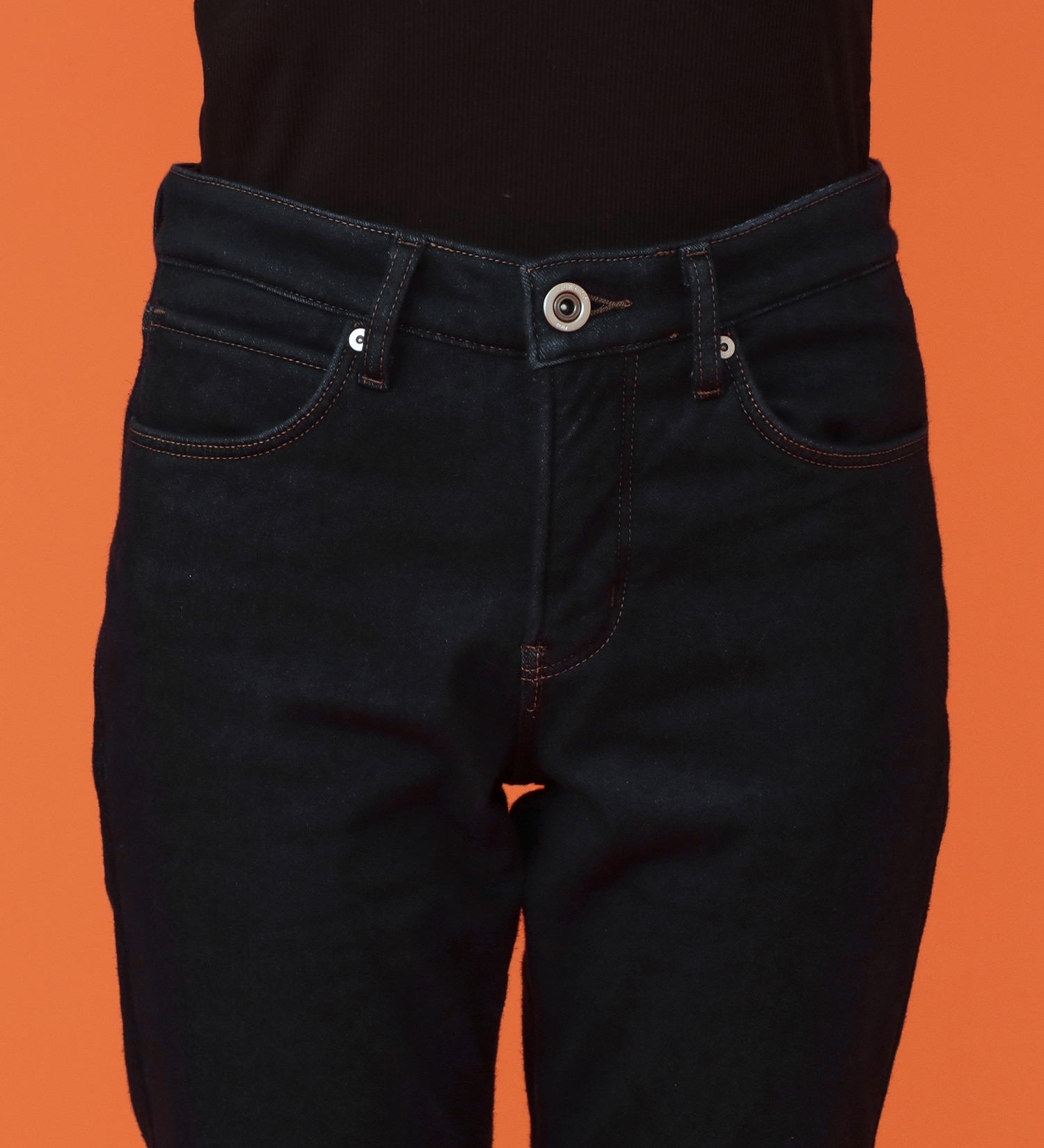 EDWIN(エドウイン)の【予約P】EDWIN LADIES BODY FIREジャージーズ デッドエアー『3層構造+空気層であったかい。』 ストレートデニムパンツ【冬用/暖/ストレッチ/裏起毛/防風】|パンツ/パンツ/レディース|インディゴブルー