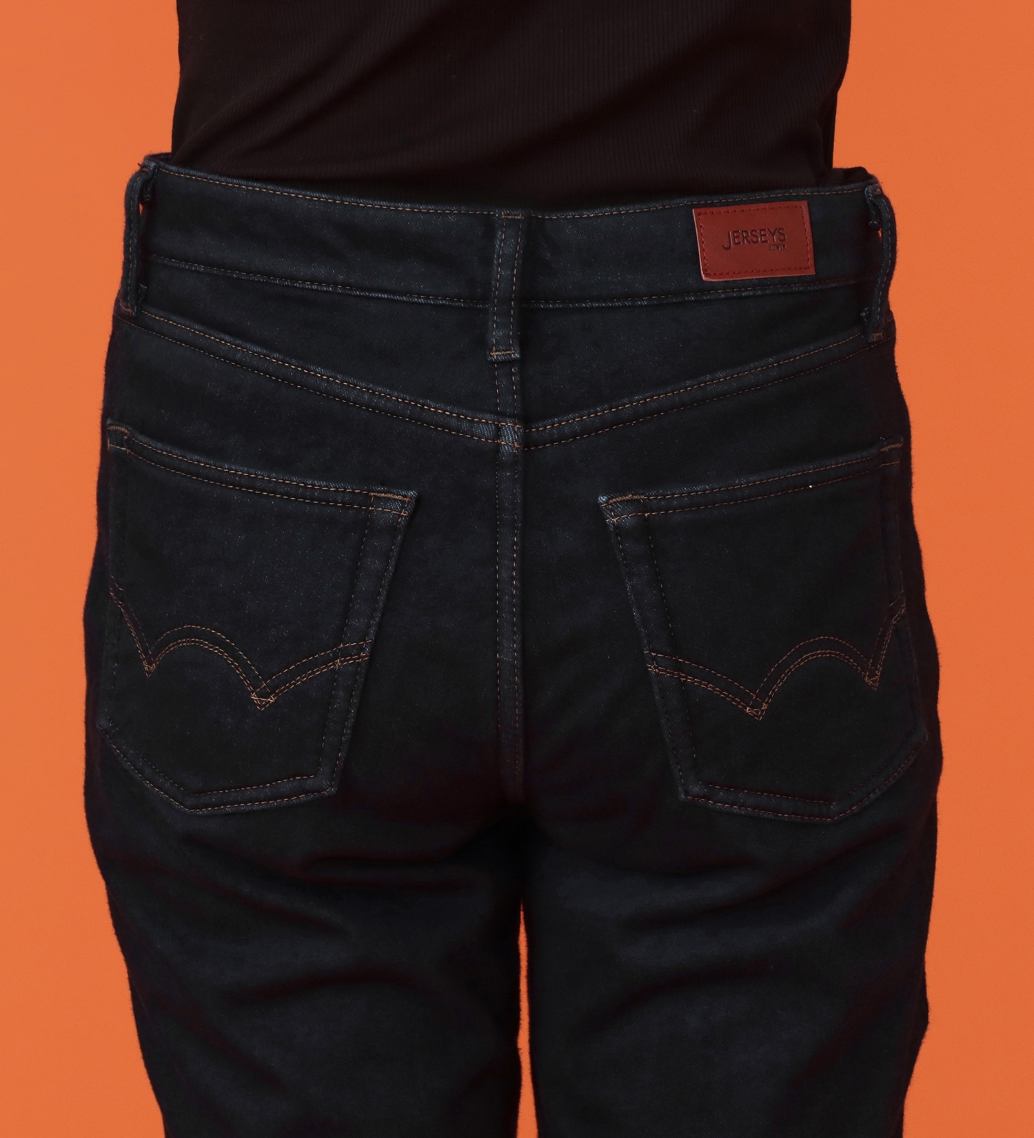 EDWIN(エドウイン)の【予約P】EDWIN LADIES BODY FIREジャージーズ デッドエアー『3層構造+空気層であったかい。』 ストレートデニムパンツ【冬用/暖/ストレッチ/裏起毛/防風】|パンツ/パンツ/レディース|インディゴブルー