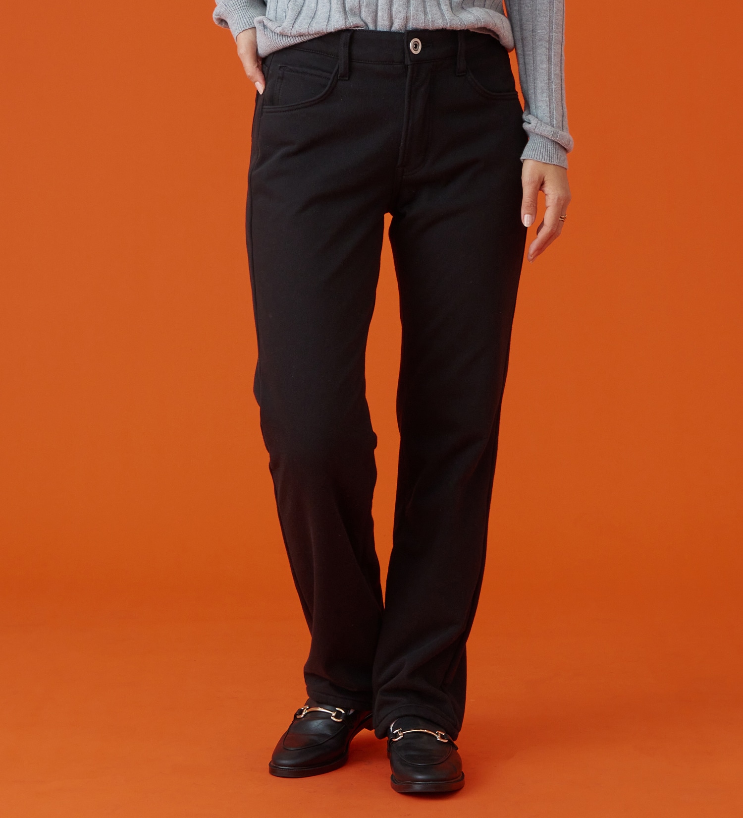 EDWIN(エドウイン)の【予約P】EDWIN LADIES BODY FIREジャージーズ デッドエアー『3層構造+空気層であったかい。』 ストレートデニムパンツ【冬用/暖/ストレッチ/裏起毛/防風】|パンツ/パンツ/レディース|ブラック