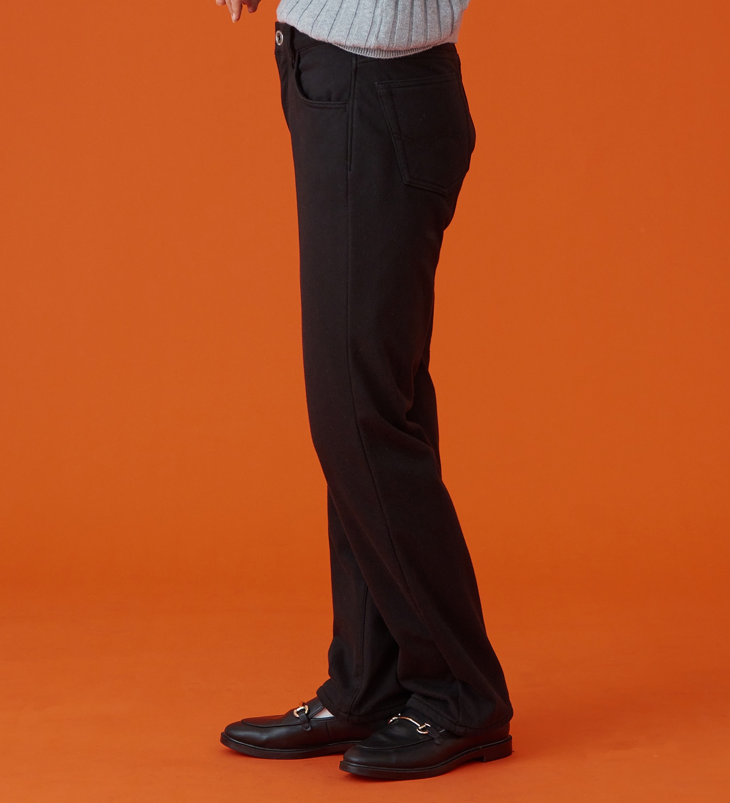 EDWIN(エドウイン)の【予約P】EDWIN LADIES BODY FIREジャージーズ デッドエアー『3層構造+空気層であったかい。』 ストレートデニムパンツ【冬用/暖/ストレッチ/裏起毛/防風】|パンツ/パンツ/レディース|ブラック