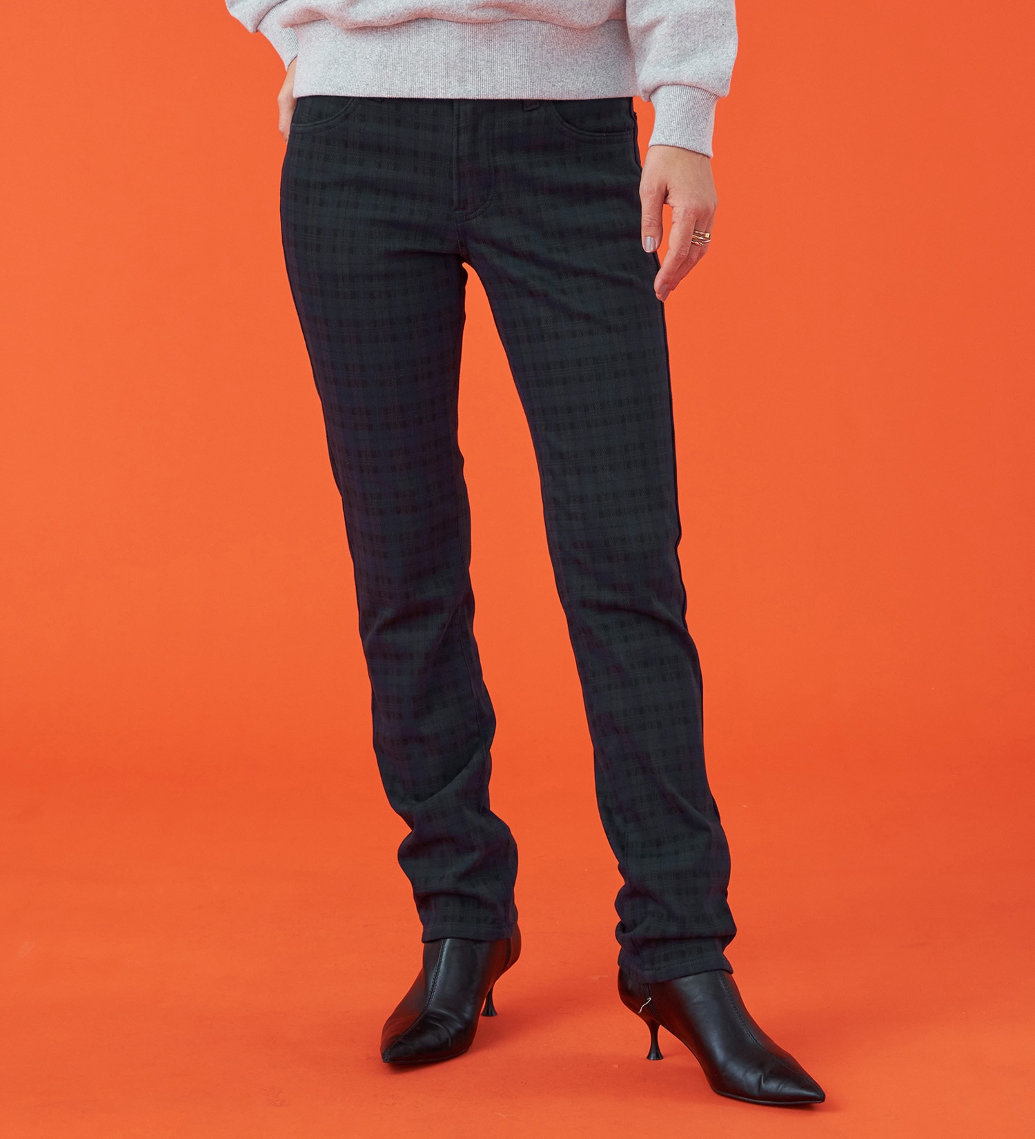 EDWIN(エドウイン)の【試着対象】【裾上げ無料】EDWIN LADIES 『裏起毛であったかい。』BODY FIREジャージーズスリムストレートデニムパンツ【エントリーモデル】【暖】|パンツ/パンツ/レディース|チェック