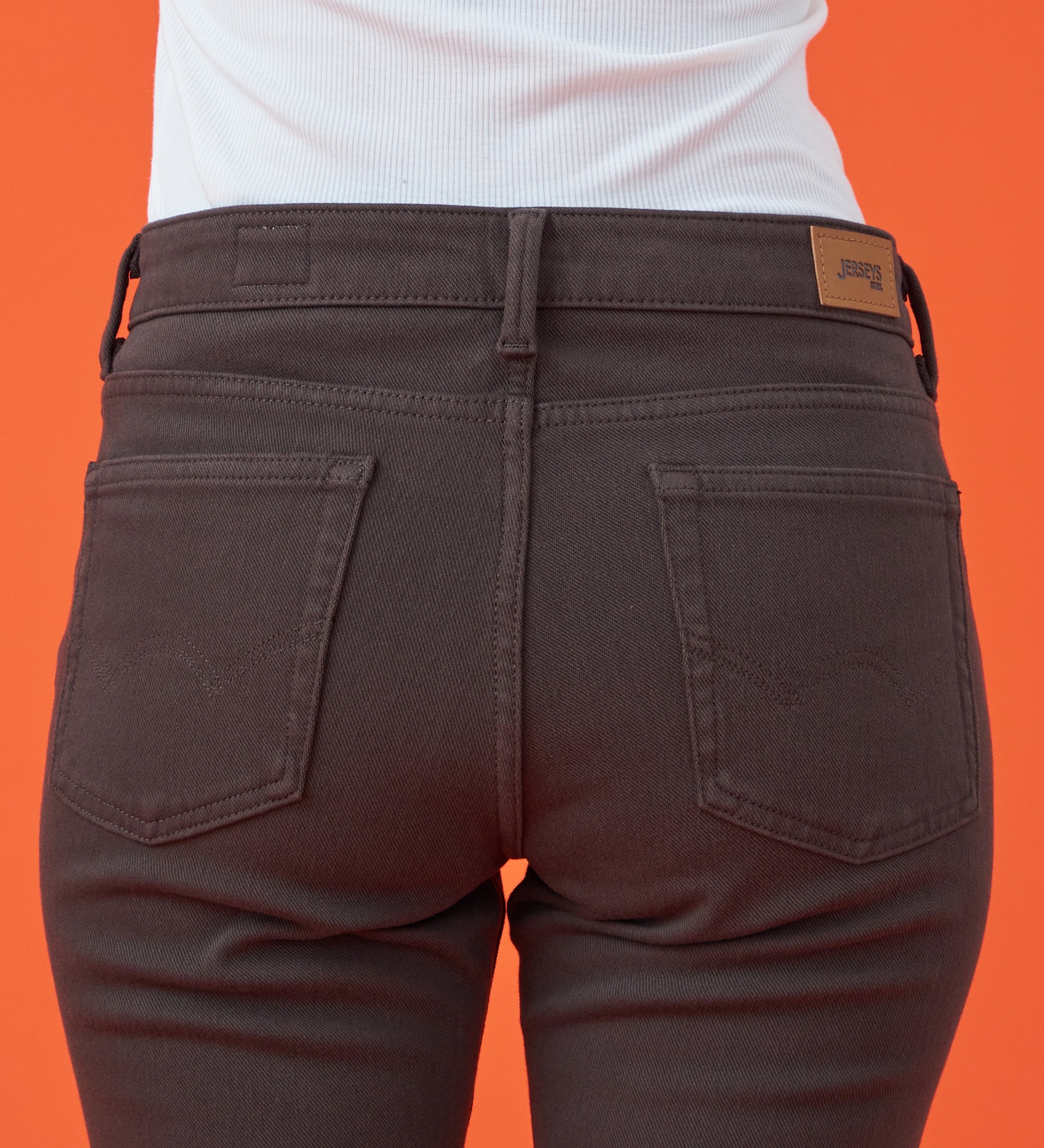 EDWIN(エドウイン)の【試着対象】【裾上げ無料】EDWIN LADIES 『裏起毛であったかい。』BODY FIREジャージーズスリムストレートデニムパンツ【エントリーモデル】【暖】|パンツ/パンツ/レディース|ブラウン