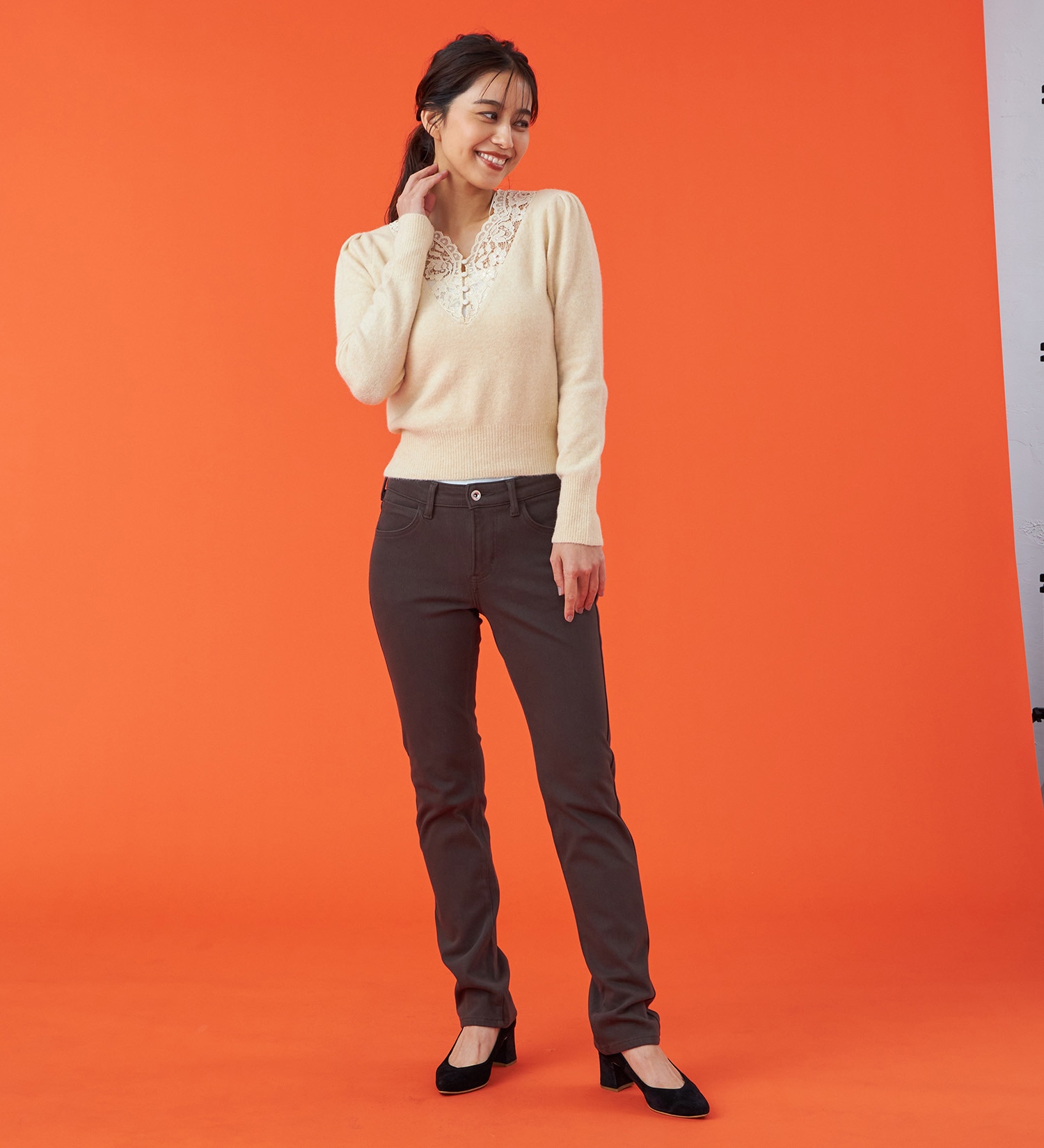 EDWIN(エドウイン)の【試着対象】【裾上げ無料】EDWIN LADIES 『裏起毛であったかい。』BODY FIREジャージーズスリムストレートデニムパンツ【エントリーモデル】【暖】|パンツ/パンツ/レディース|ブラウン