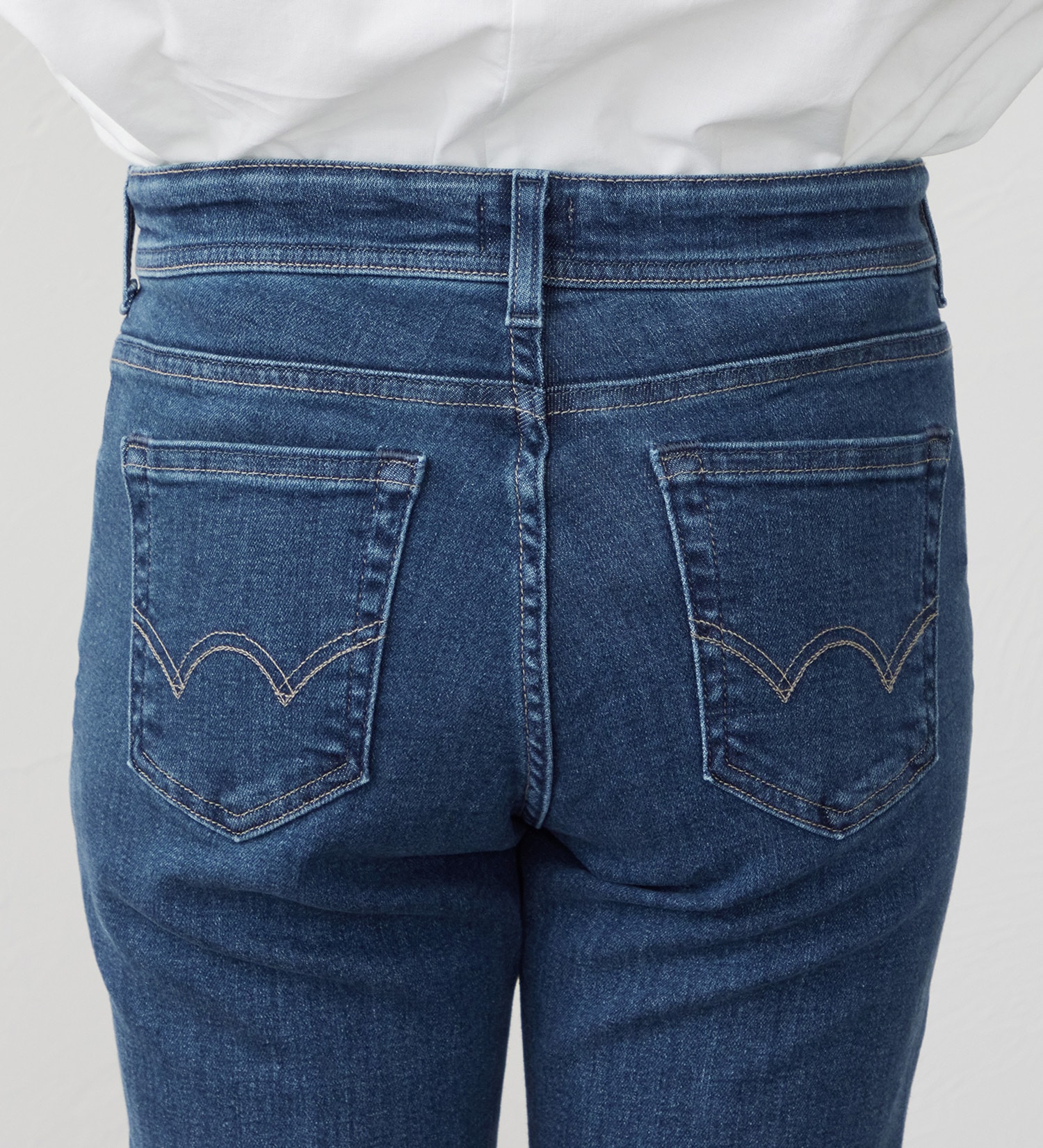 EDWIN(エドウイン)の【試着対象】ジャージーズ プレミアム ストレート デニムパンツ ジーンズ ストレッチ|パンツ/デニム / ジーンズパンツ/レディース|淡色ブルー